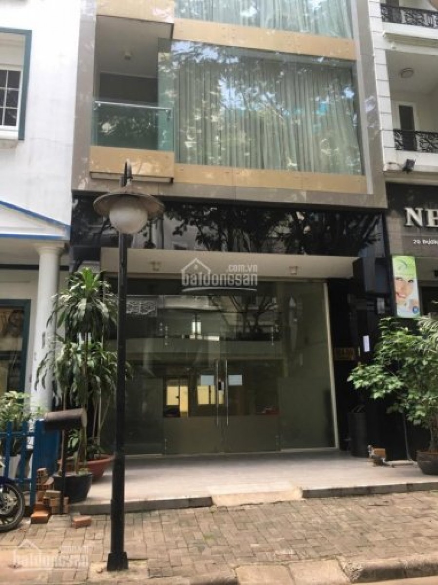 Cho thuê nhà phố Phú Mỹ Hưng, P. Tân Phong, quận 7, giá chỉ 51 triệu