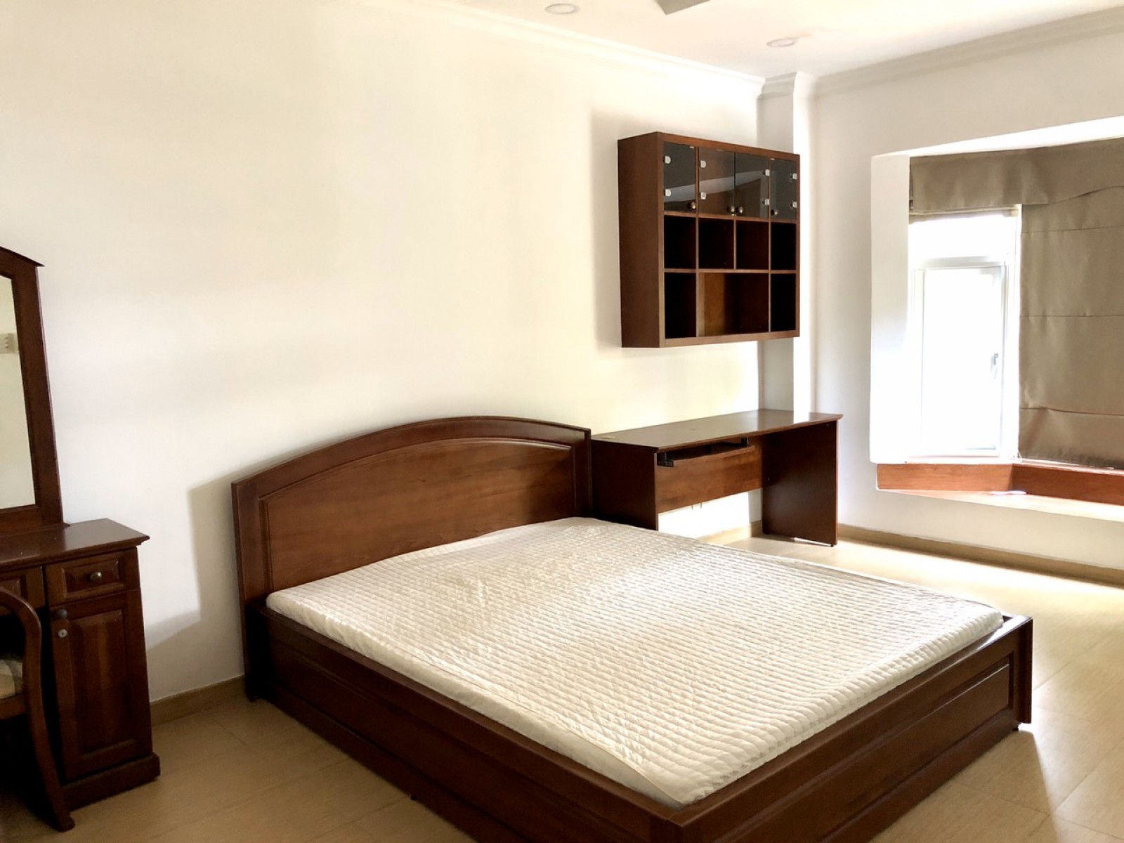 Cần cho thuê gấp biệt thự Mỹ Văn 2, PMH, Q7 nhà đẹp, giá rẻ nhất hiện nay. - 2320