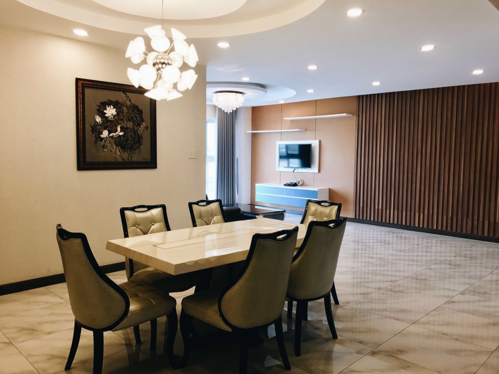 Cần bán gấp Riverpark Residence, PMH, Q7 giá 6.15 tỷ thấp nhất thị trường nhà đẹp có đầy đủ nội thất.