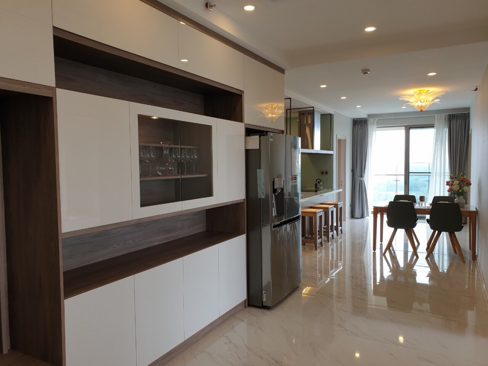 Chính chủ cho thuê gấp căn hộ Park View 3PN 106m2 Nội thất dính tường - chỉ 16 triệu /tháng