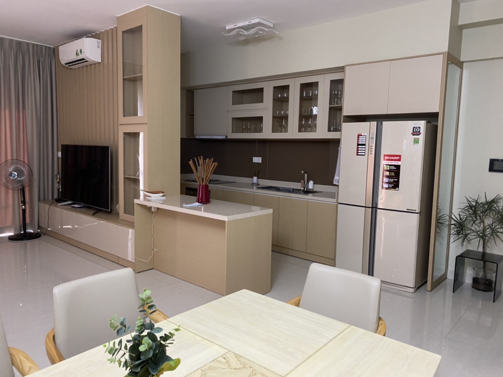 Cần cho thuê nhanh CH cao cấp Midtown Sakura, PMH, Q7, view hướng Đông nam