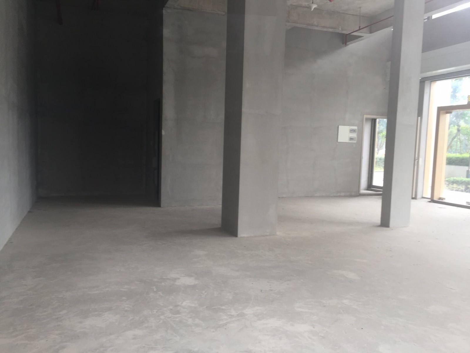 Giảm 50% giá thuê shop Midtown dt 345m2 góc Đường Số 16, Phú Mỹ Hưng