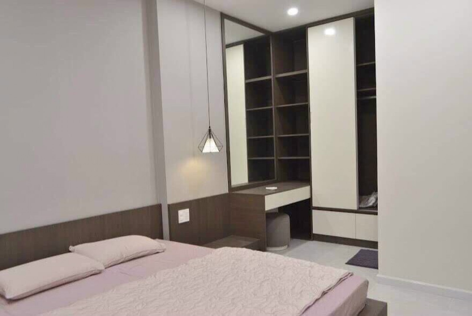 Cho thuê căn hộ Green Valley DT 128m2, 3 PN, nội thất cao cấp, giá 23 tr/tháng - 423