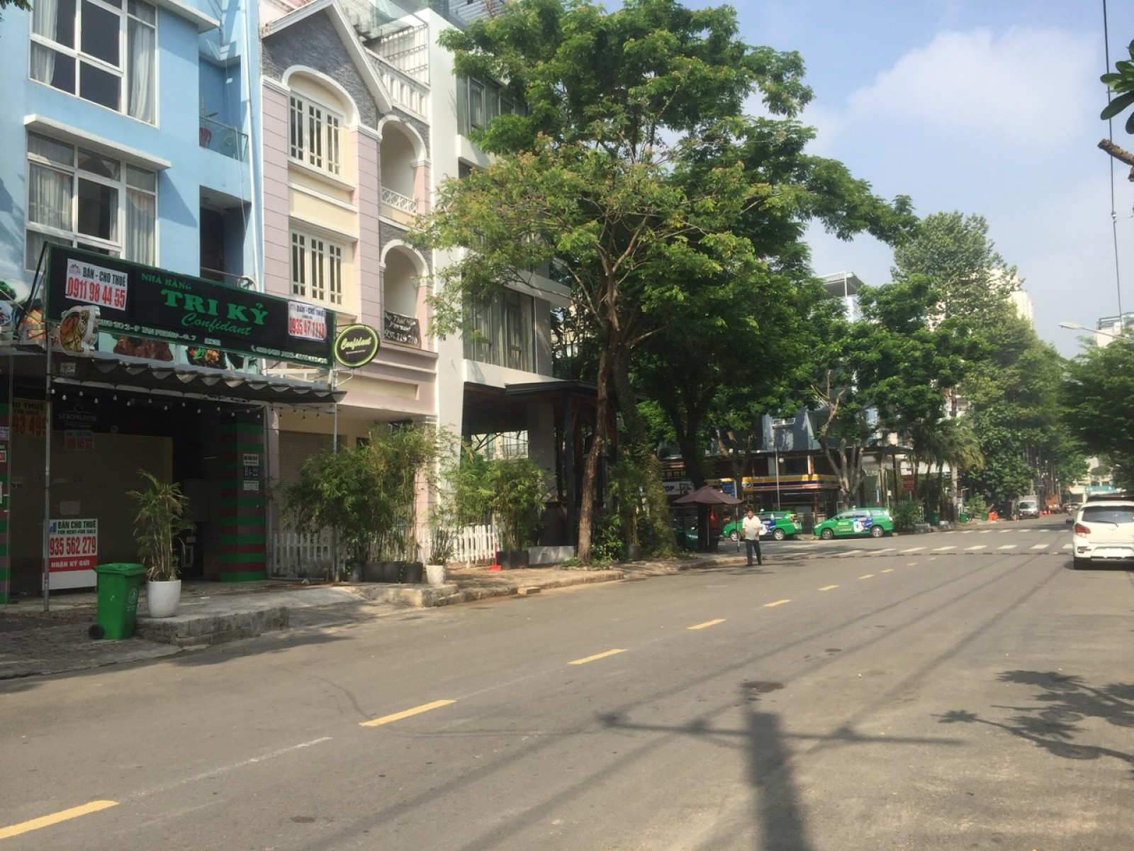 Nhà 5 lầu khu phố Hàn, Phú Mỹ Hưng mặt tiền rộng giá chuẩn đầu tư - 5040
