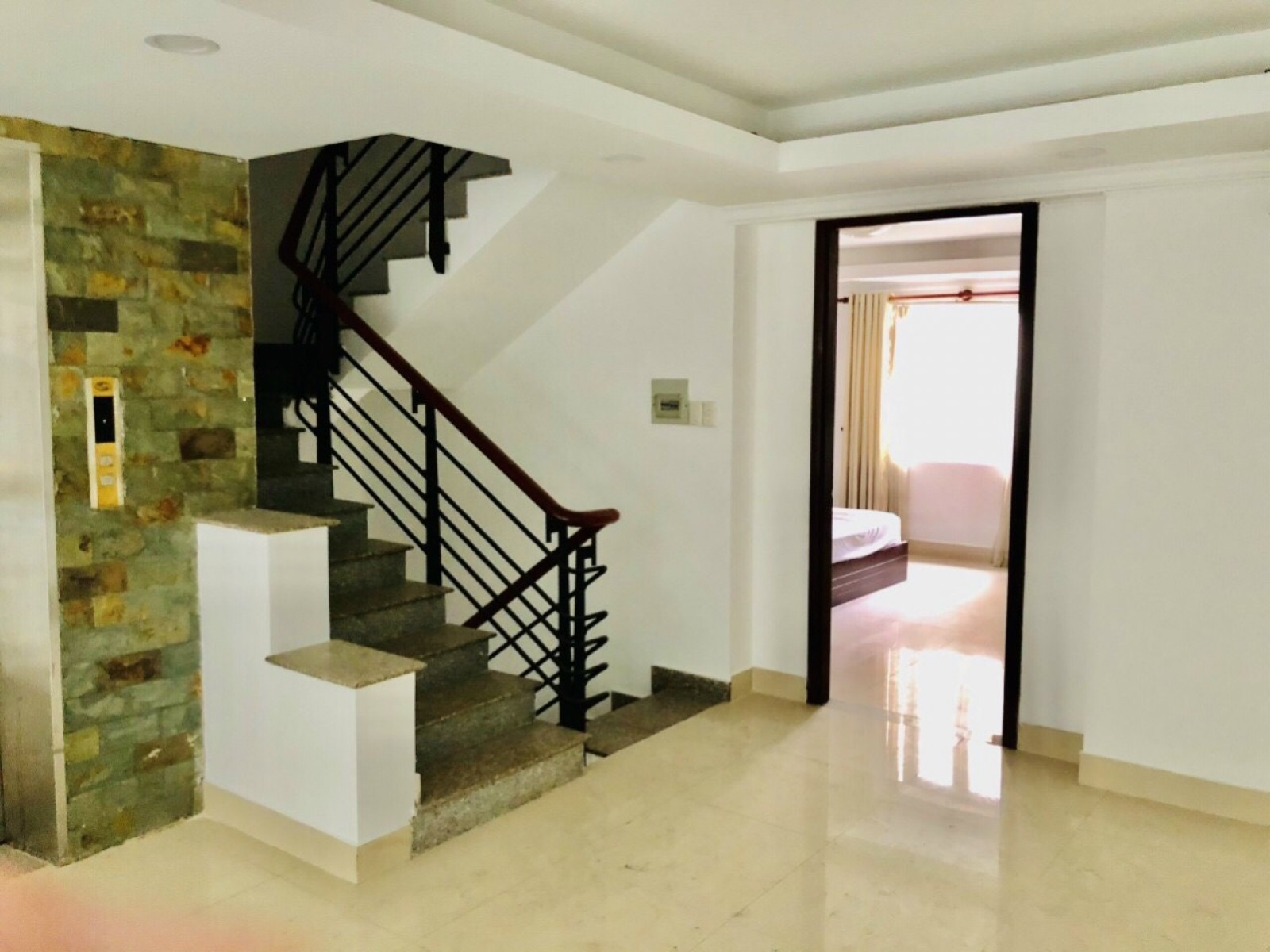 Bán nhà phố tự xây khu thương mại dịch vụ ở trung tâm Phú Mỹ Hưng - 5183