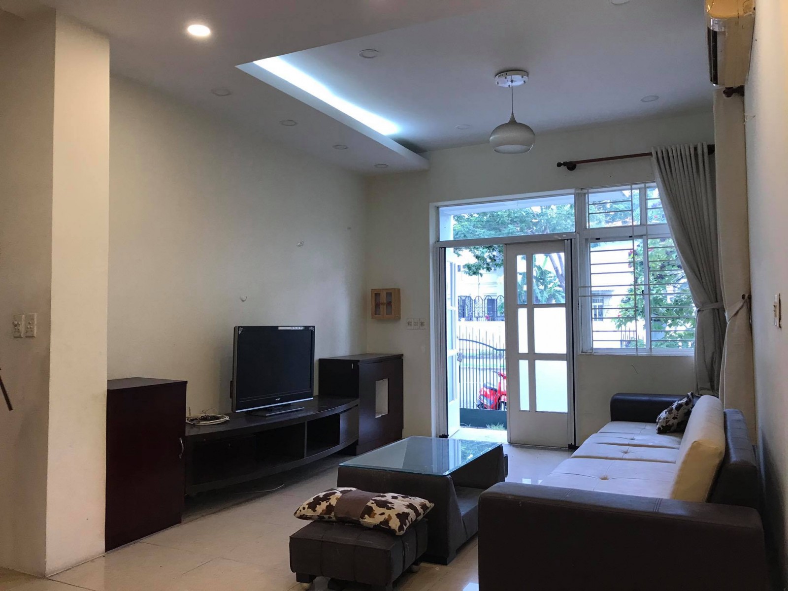 Bán biệt thự song lập cao cấp khu Mỹ Hoàng, Phú Mỹ Hưng thiết kế 4PN - 5293