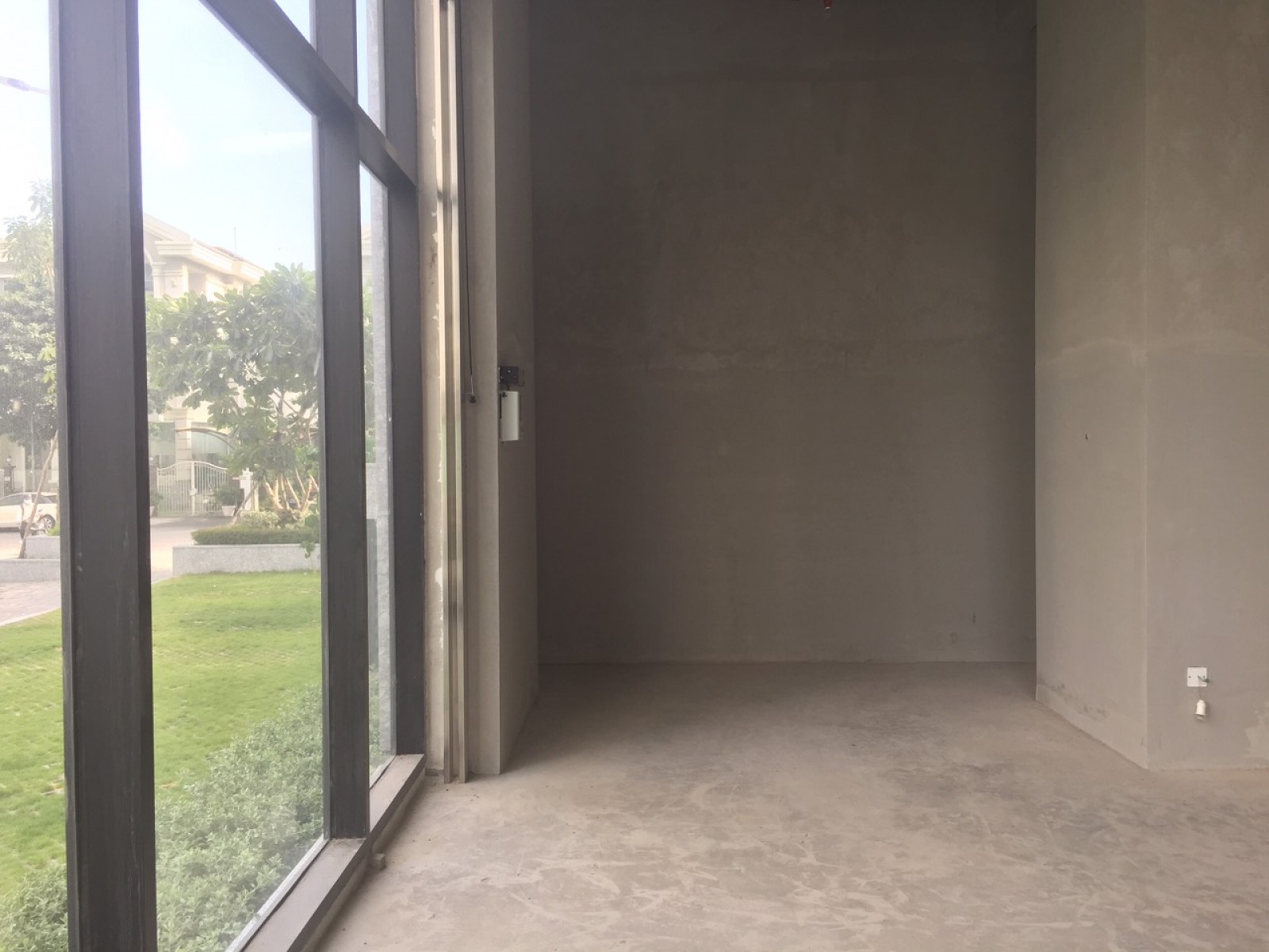 Bán shop khu Midtown góc Đường Số 16, Phú Mỹ Hưng dt 345m2 trệt và lầu - 5412