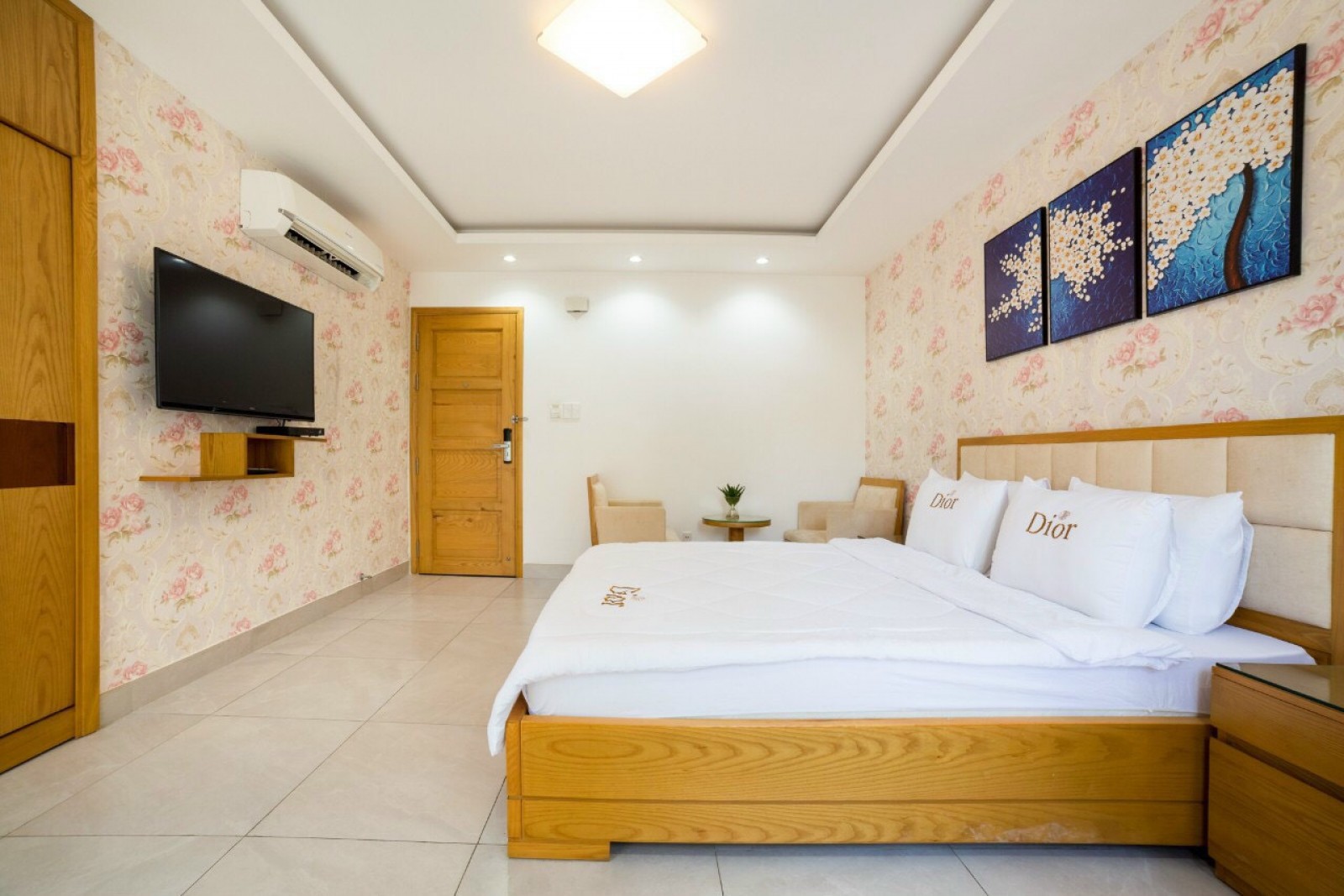 Cho thuê nhà phố dt 12*18,5m ở Phú Mỹ Hưng phù hợp nhiều ngành nghề - 5617