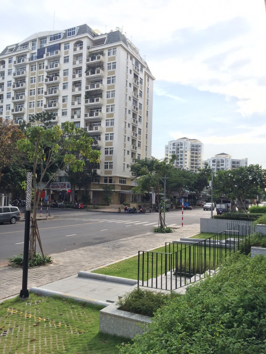 Cho thuê shop 700m2 góc 2 đường lớn khu cao cấp Midtown, Phú Mỹ Hưng - 5795
