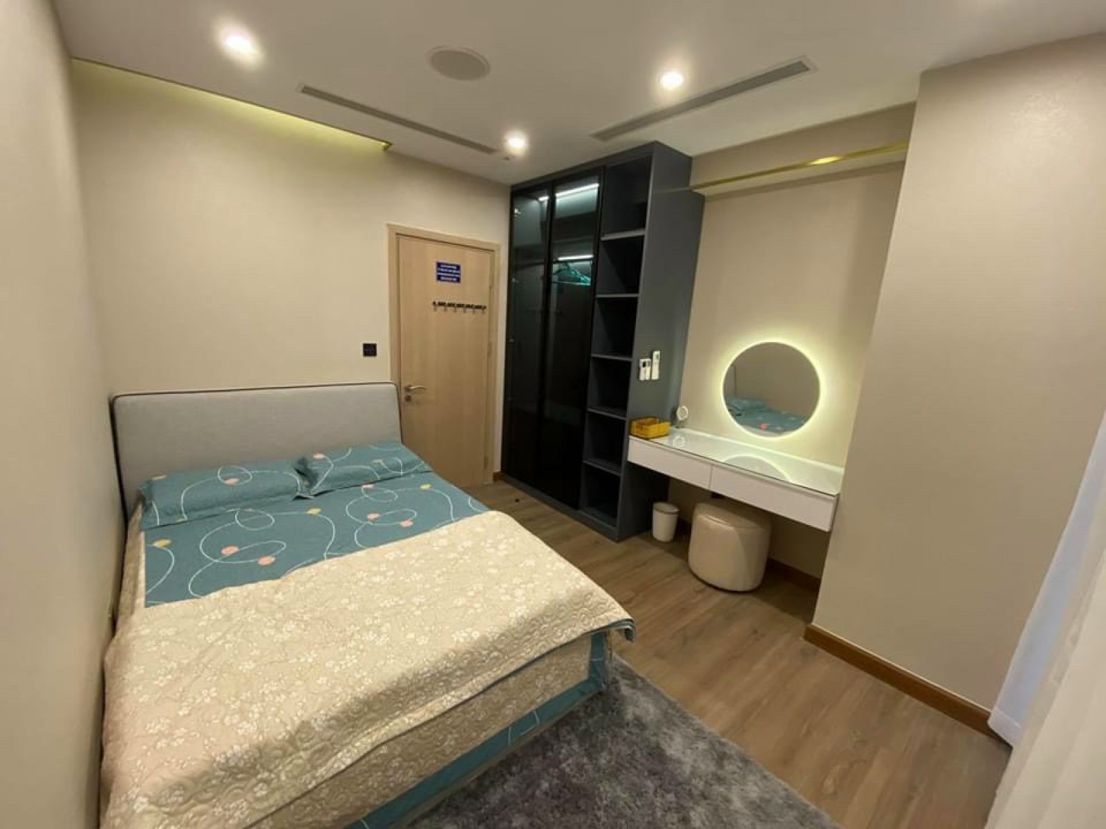 Chính chủ cho thuê căn hộ cao cấp Green Valley, PMH, Q. 7, cần cho thuê gấp, giá tốt nhất - 498