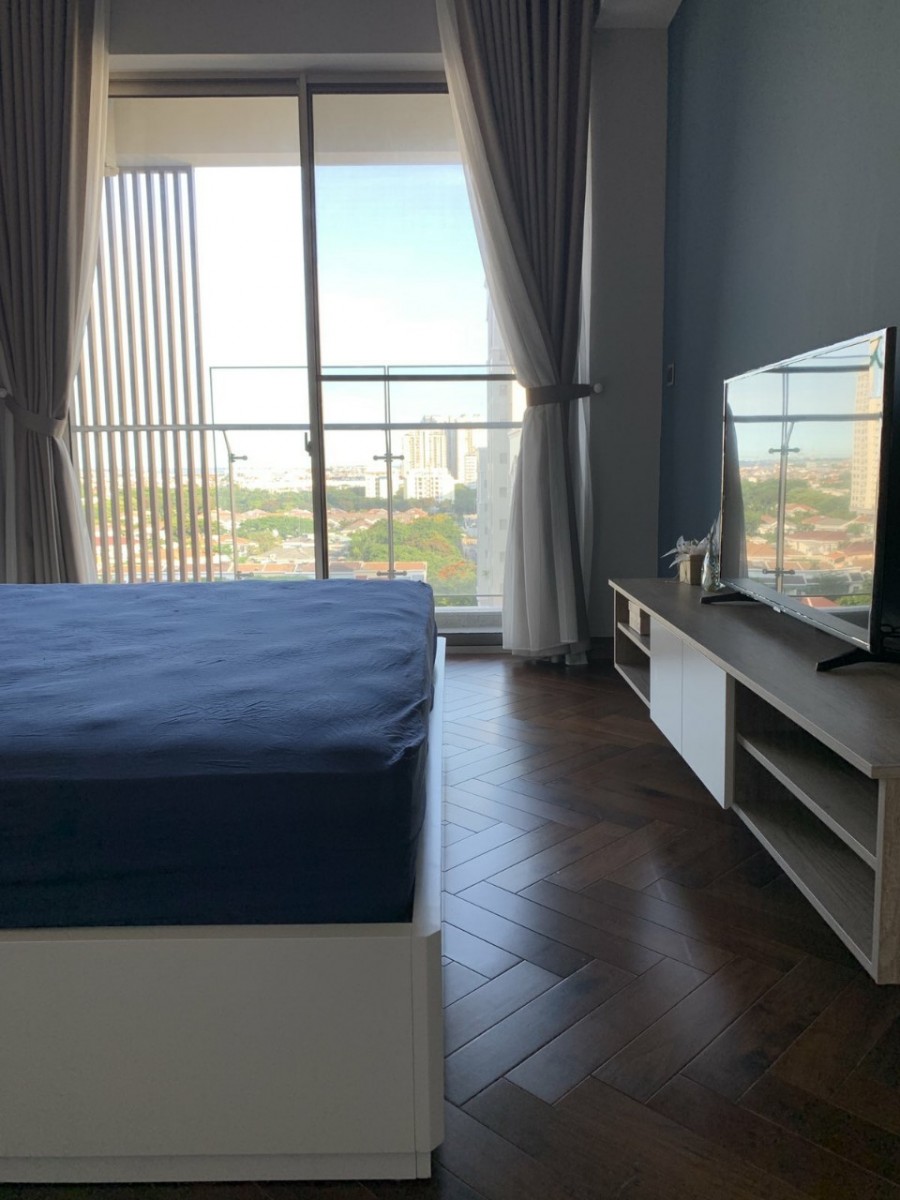 Cho thuê gấp CH Nam Phúc giá 24tr/tháng - rẻ nhất thị trường, view công viên,nhà đẹp mới decor - 6064