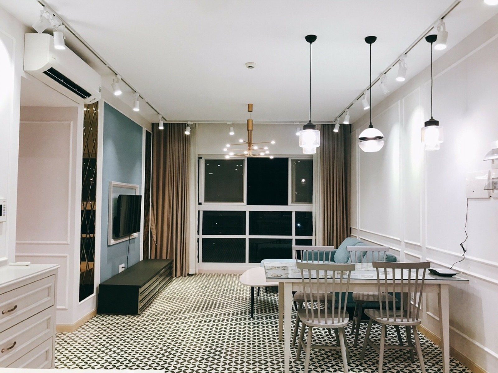 Cần cho thuê nhanh căn hộ Green View, PMH, Q7 nhà đẹp, giá rẻ, view biệt thự mát mẻ cả ngày