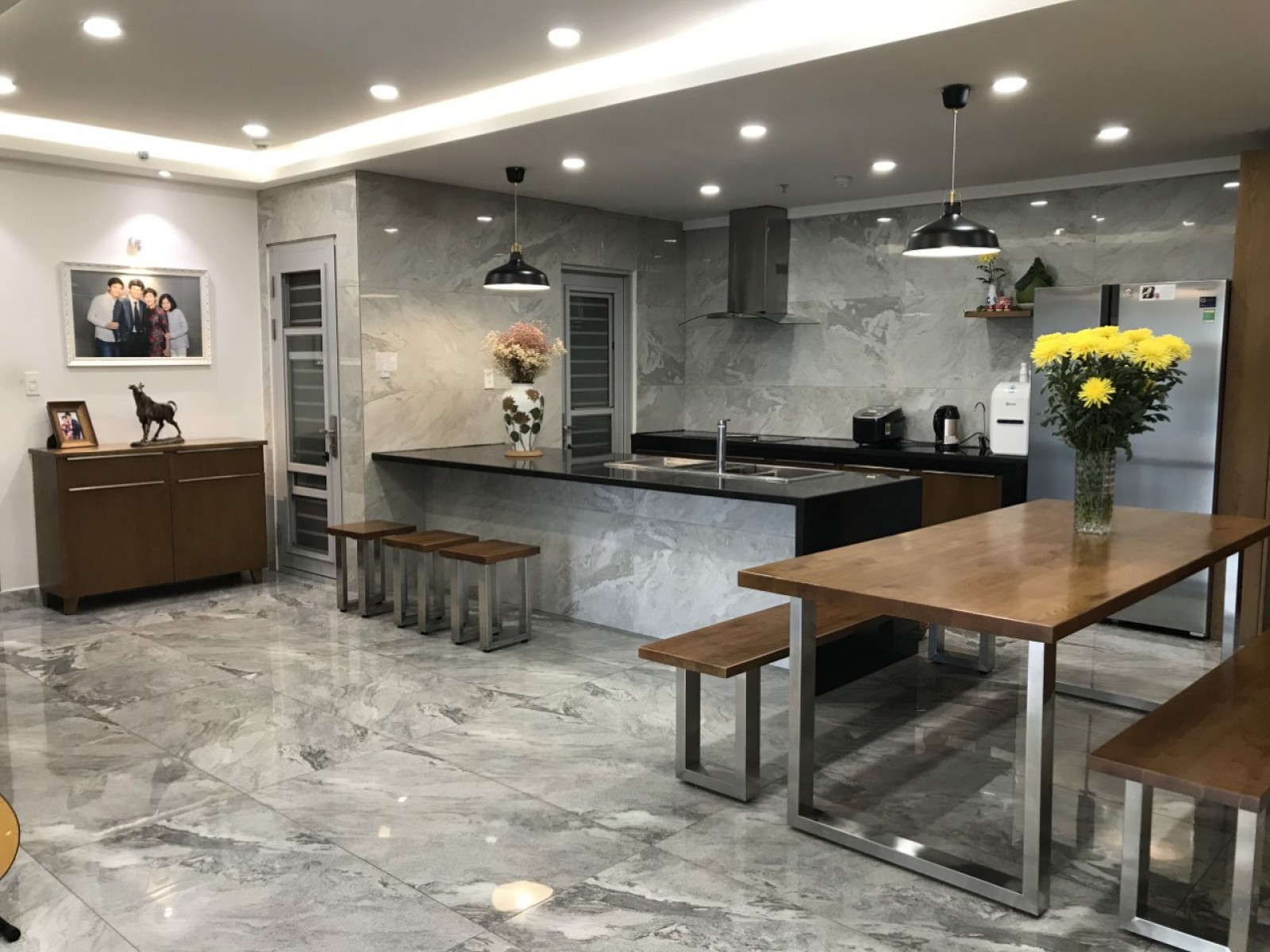 Cho thuê căn hộ The Panorama PMH, Quận 7 giá chỉ từ 23 triệu/tháng, full Nội thất lầu cao, view thoáng mát LH 0902857558 THANH PHONG.