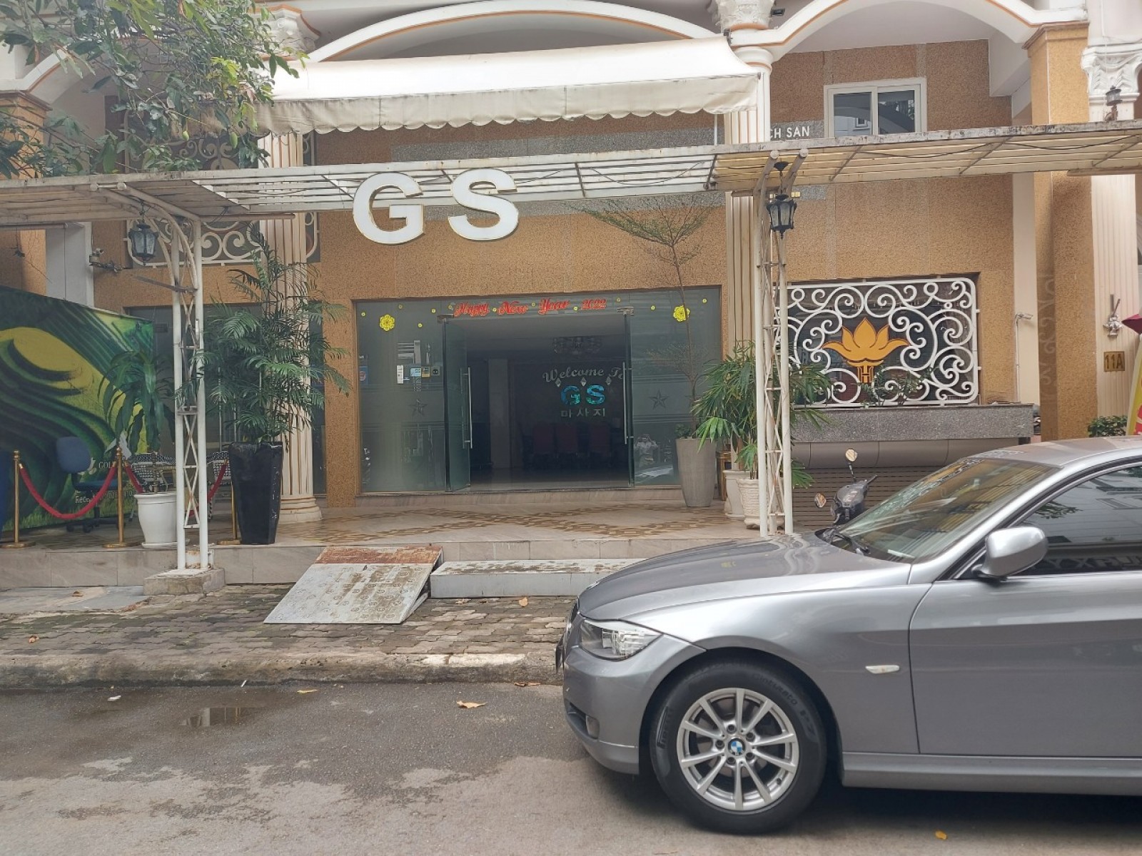 Cho thuê mặt bằng kinh doanh nhà hàng, cafe, quán ăn, Hưng Gia PMH, Q7. - 6290