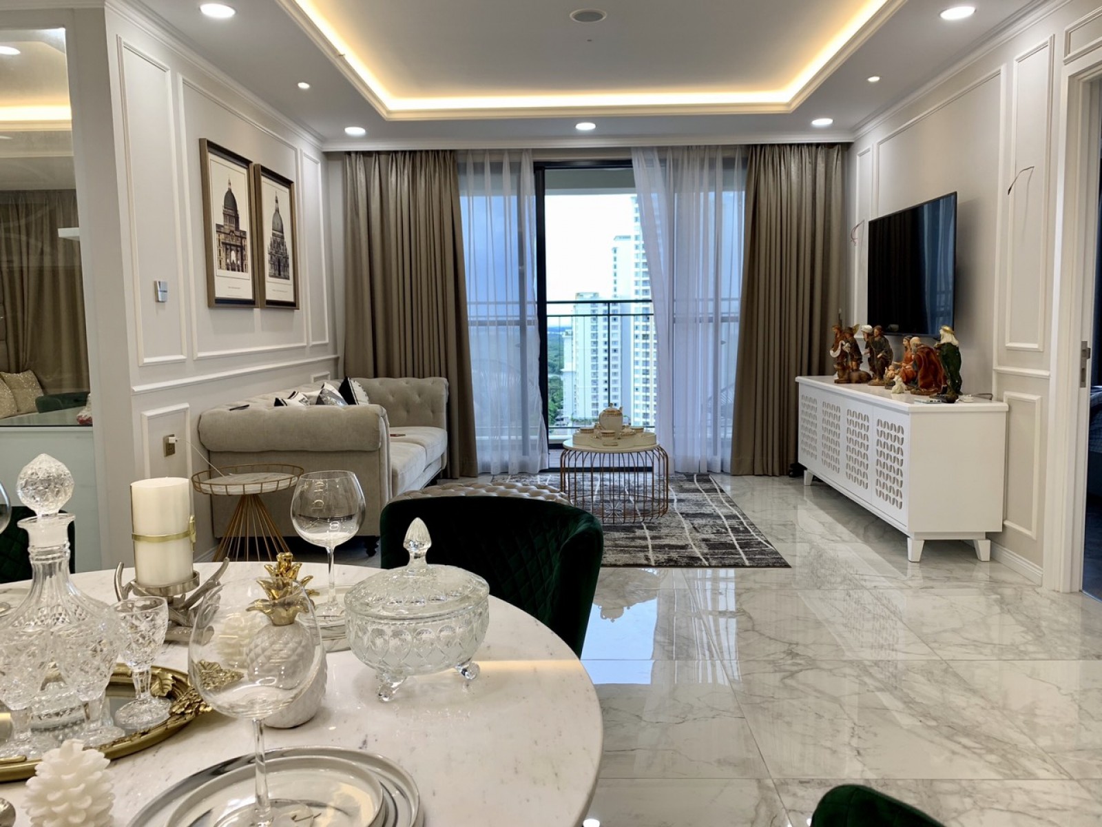 Cần cho thuê nhanh căn hộ The View - Riviera Point, Q7 nhà đẹp, cam kết giá rẻ 14triệu/tháng LH: 0902857558 THANH PHONG.