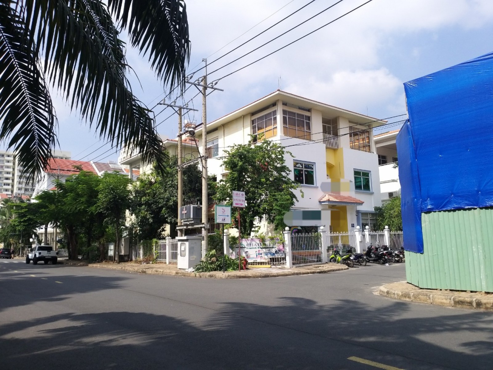 Cho thuê biệt thự 4PN PMH- 80tr/th, hợp ở văn phòng, trường học,..