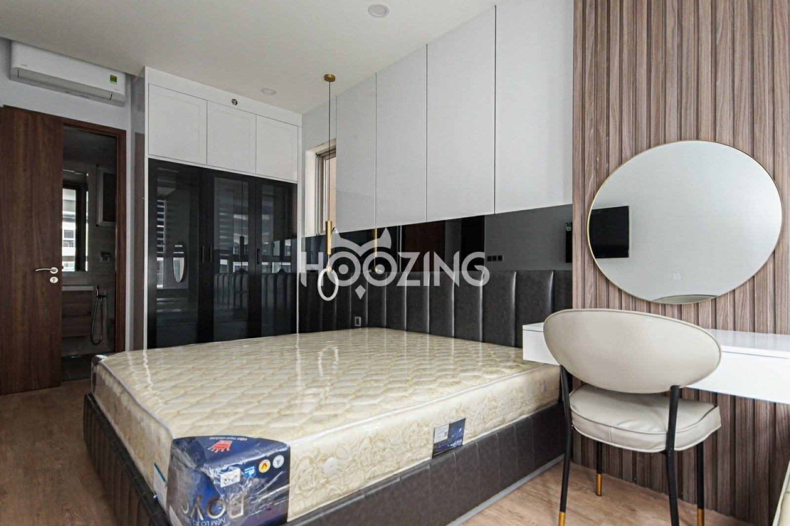 Cần tiền bán gấp CHCC Mỹ Phát, Phú Mỹ Hưng, Quận 7 giá 6 tỷ 250 nhà đang có HĐT 26tr/tháng LH: 0902857558 THANH PHONG.