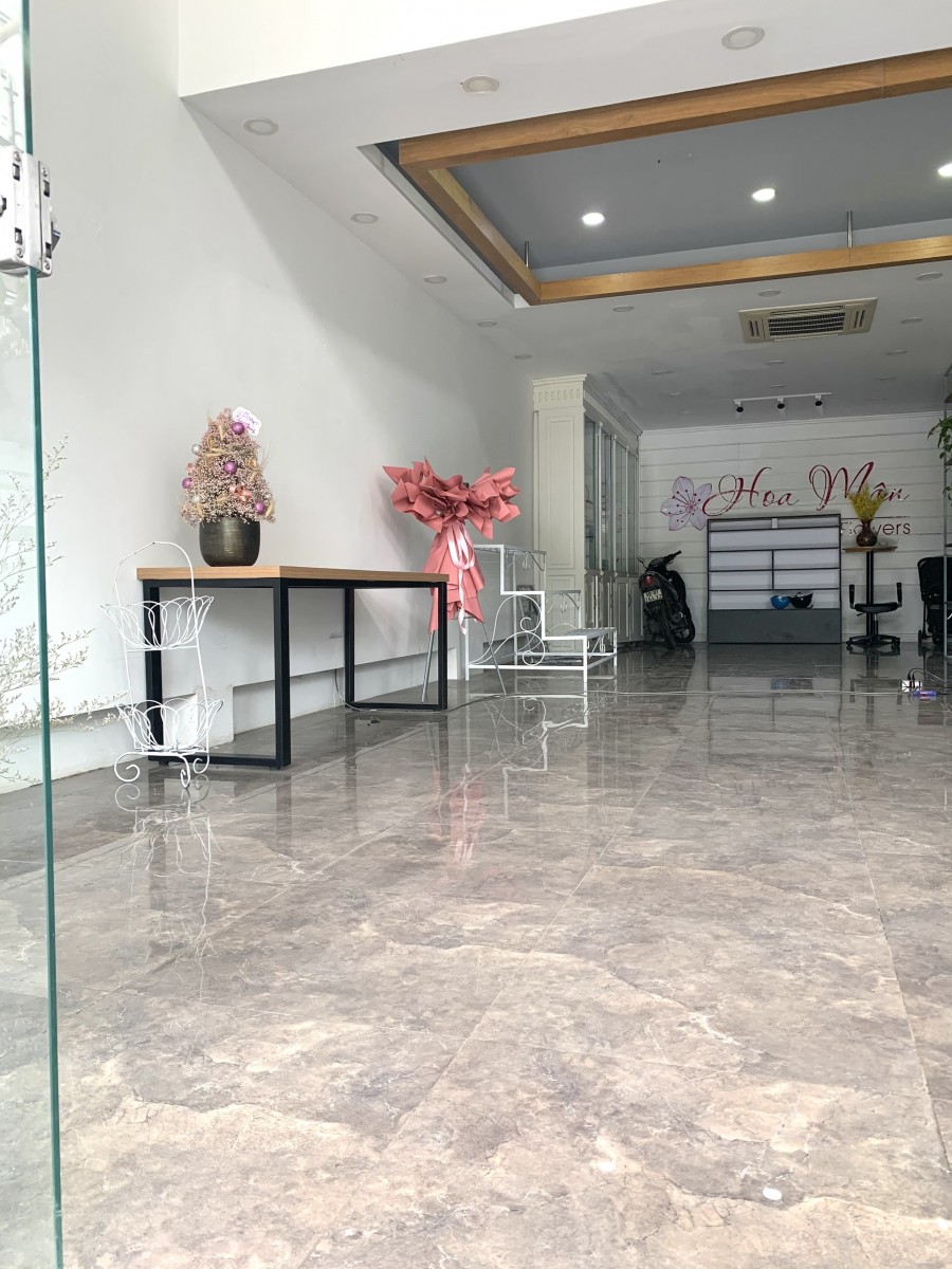 Cho thuê mặt bằng tầng trệt khu Phú Mỹ Hưng, Q7, kinh doanh mọi ngành nghề. LH: 0946972730