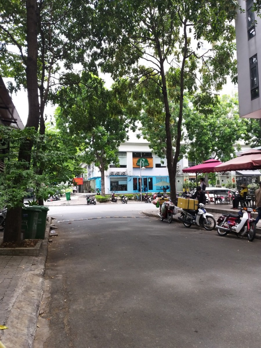 Nhà phố nguyên căn nội khu Hưng Gia 4, Phú Mỹ Hưng, Quận 7. Cho thuê giá 51,5 triệu/tháng. LH: 0917857039 - 6717