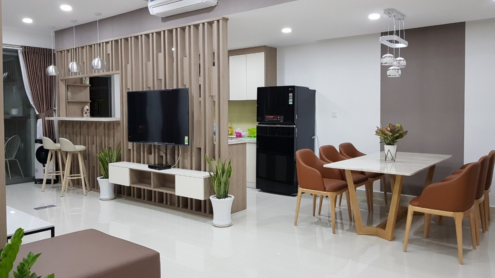 Bán nhanh duy nhất căn hộ Chung cư Mỹ Phúc, DT: 125m2 giá 4.2 tỷ nhà view sông thoáng liên hệ: 0902857558 THANH PHONG.