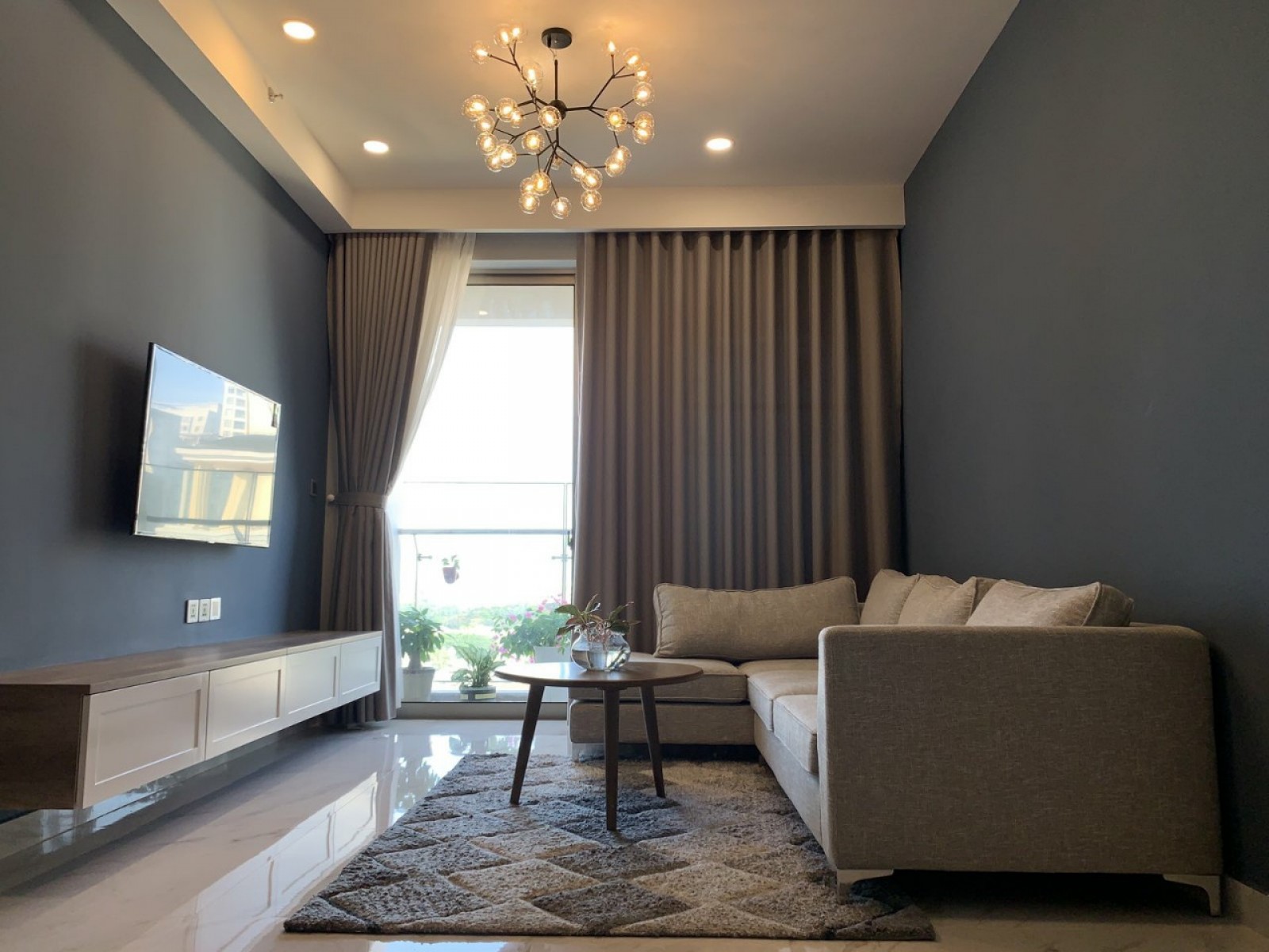 Cần cho thuê  gấp căn hộ Riverpark resdence Phú Mỹ Hưng.dt 147m2 , Giá thuê siêu rẻ, nội thất đẹp