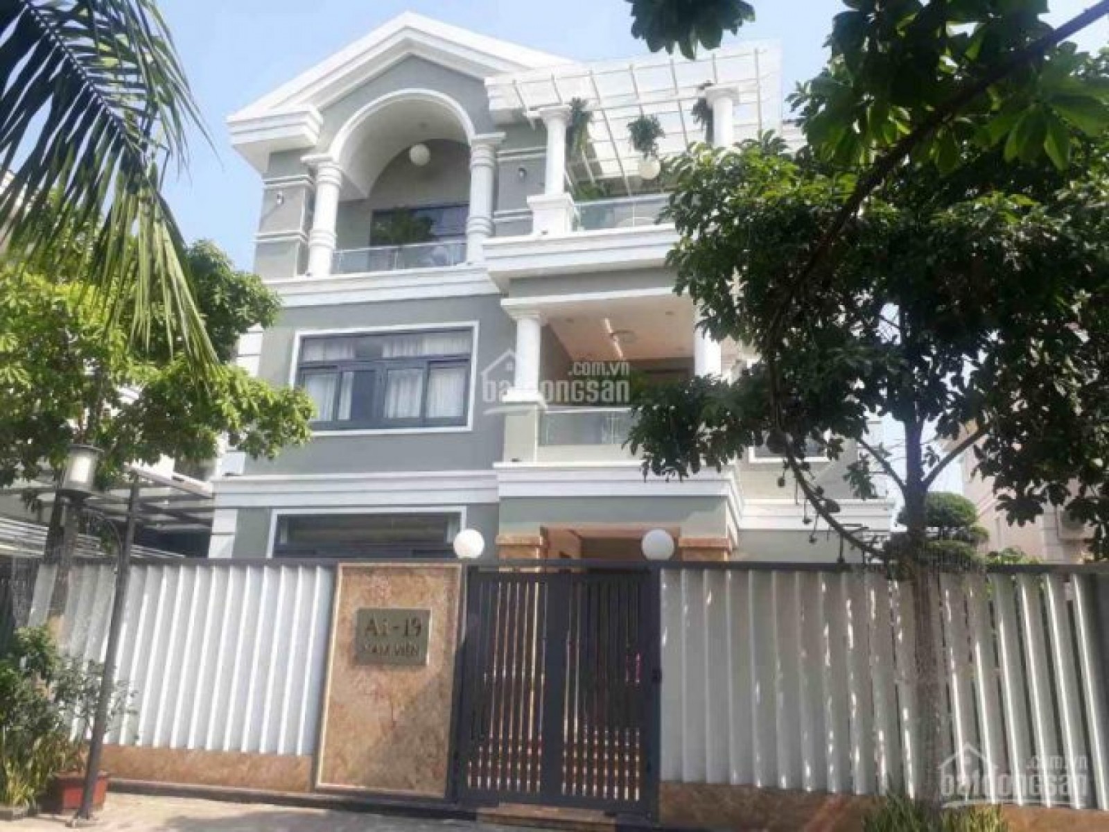 Cần cho thuê gấp biệt thự Hưng Thái, Phú Mỹ Hưng, Quận 7 nhà đẹp mới có đầy đủ nội thất LH: 0906385299 MAI HÀ.