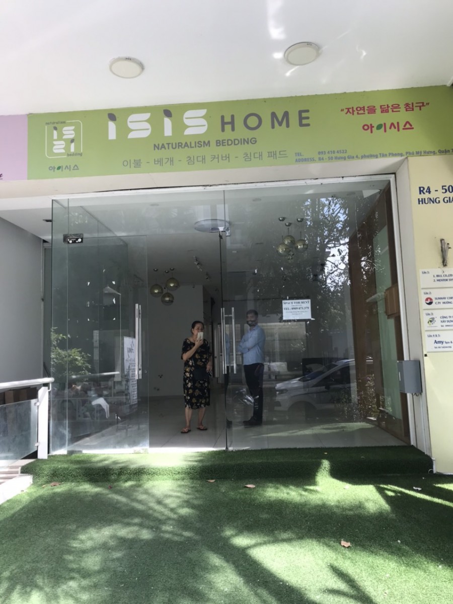 Cần cho thuê mặt bằng kinh doanh Phú Mỹ Hưng, mặt bằng đẹp, thoáng mát, phù hợp làm văn phòng