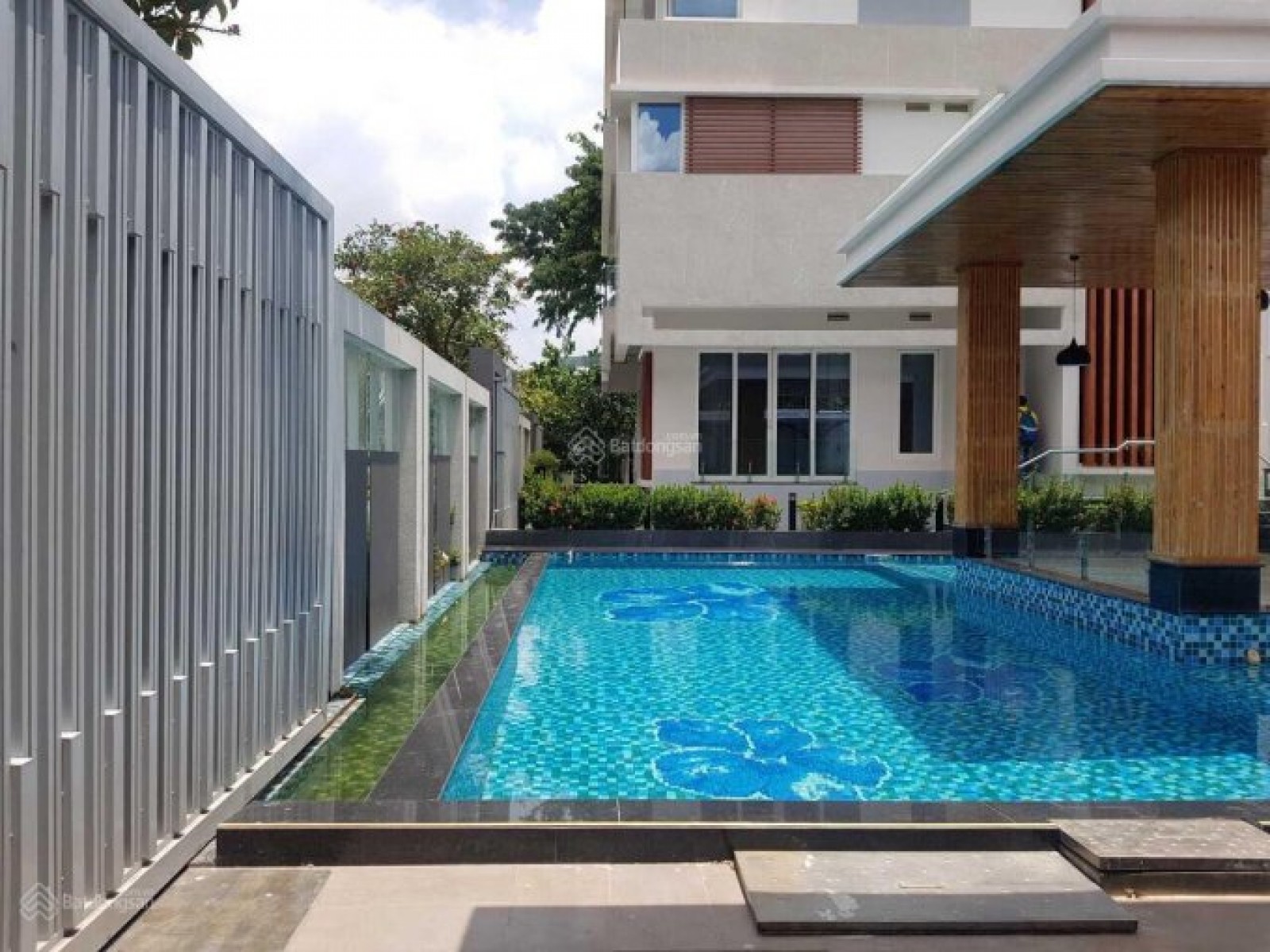 Bán Biệt thự tự xây có hồ bơi khu Nam Quang, Phú mỹ hưng, Quận 7