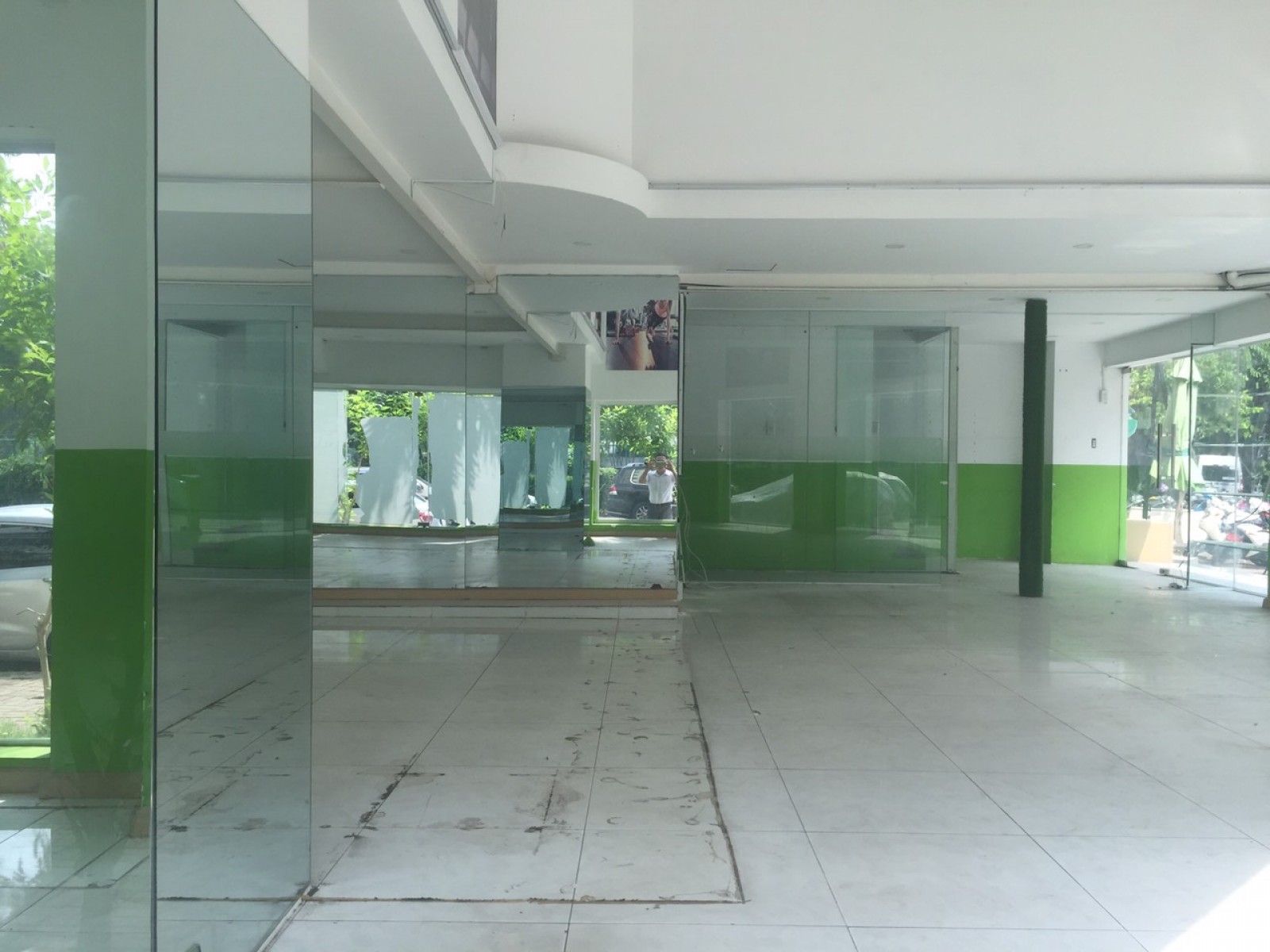 Giá thấp đầu tư shop mặt tiền Đường Số 6, khu Hưng Vượng, Phú Mỹ Hưng - 7600