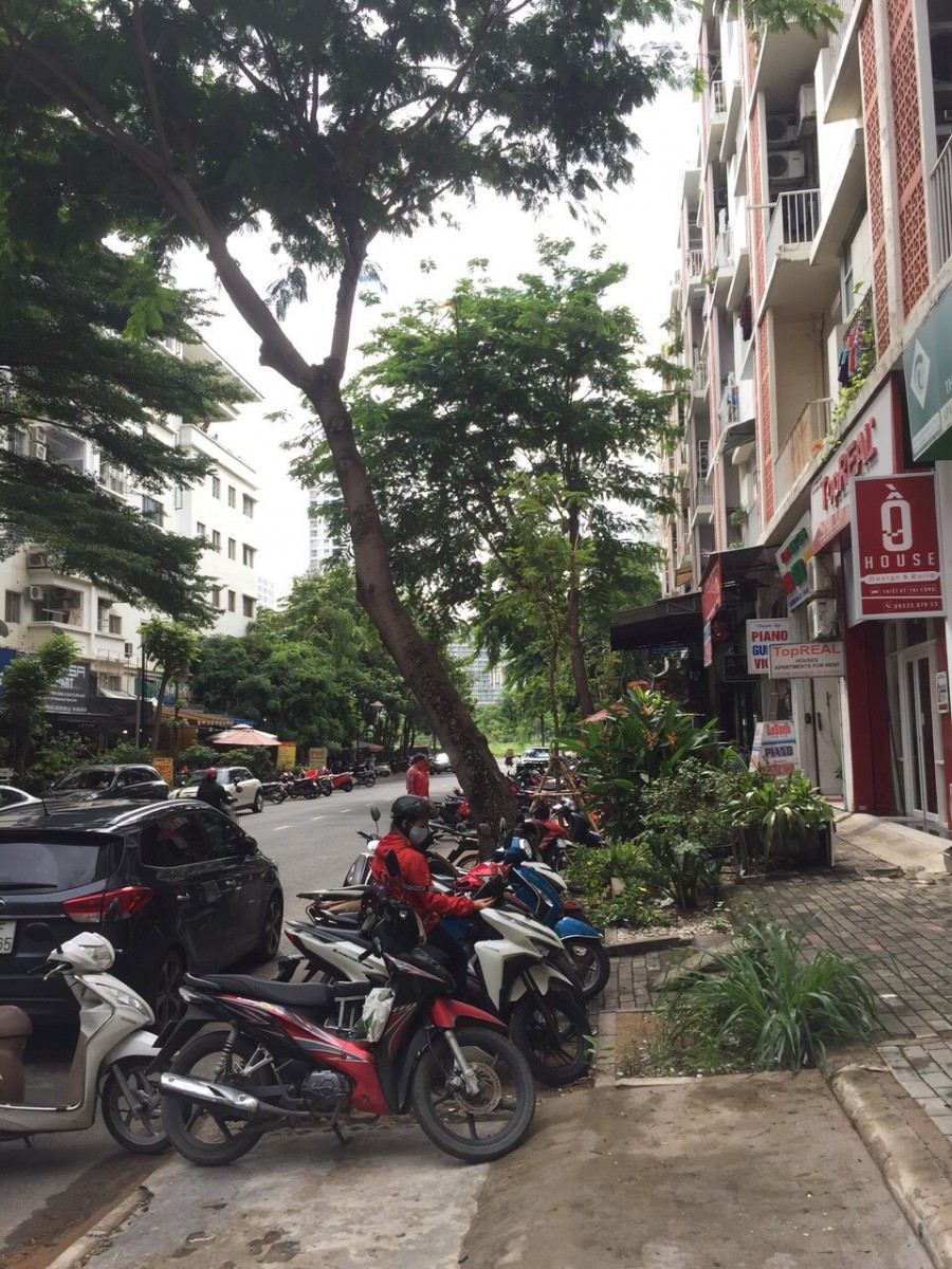 Bán shop kinh doanh tầng trệt mặt tiền Bùi Bằng Đoàn, Phú Mỹ Hưng - 7617