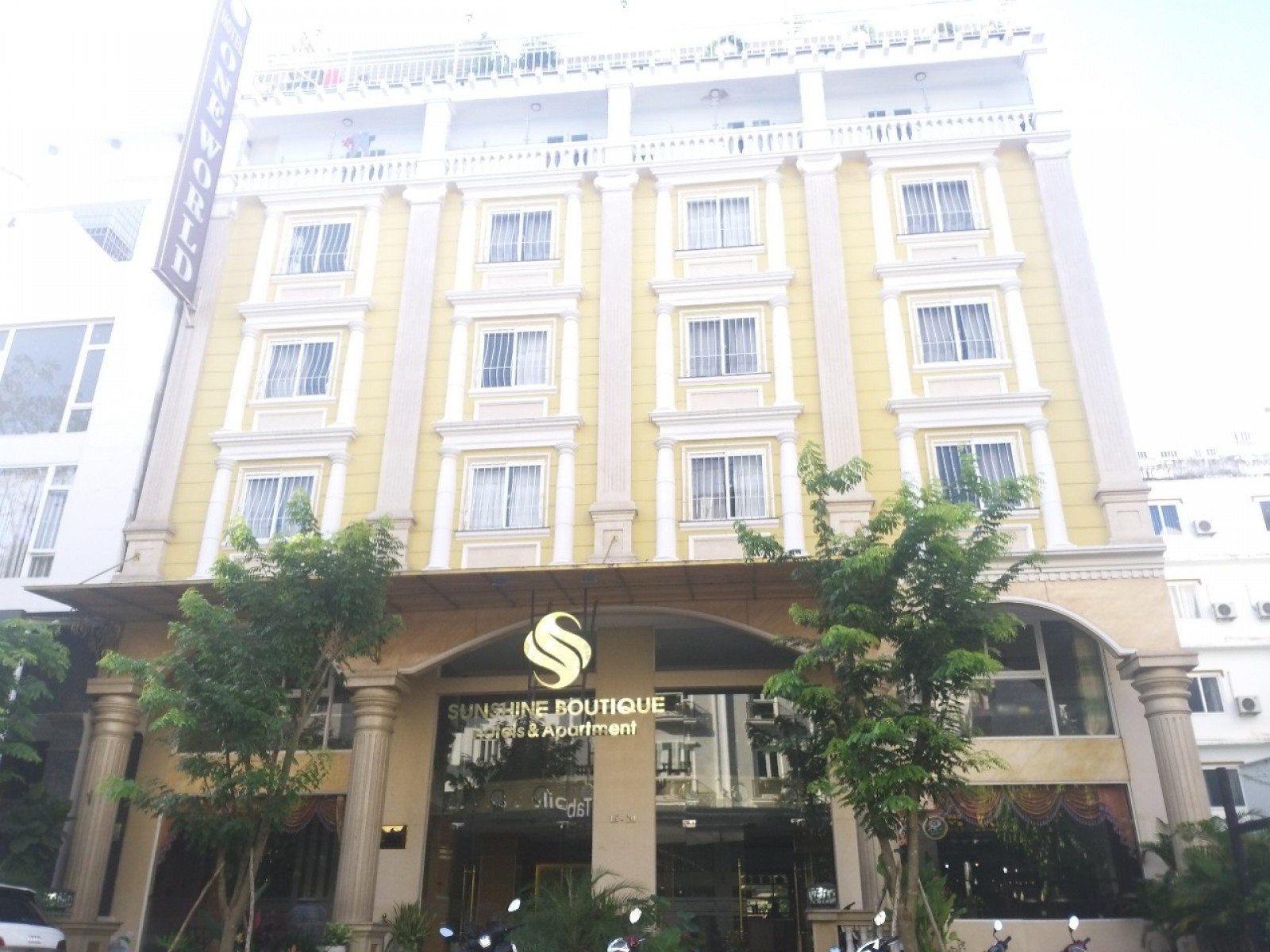 Cho thuê khách sạn nằm tại trung tâm Phú Mỹ Hưng, Quận 7