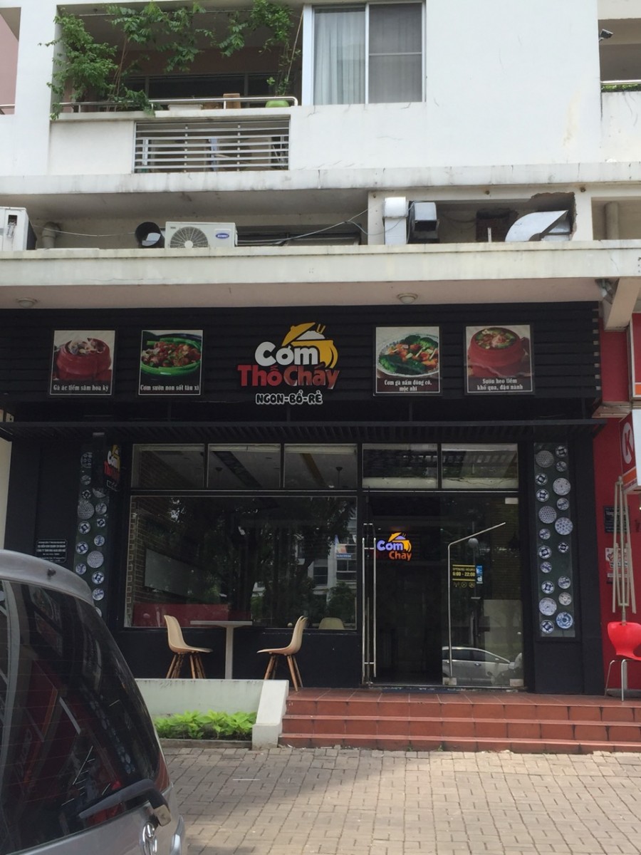 Cần tiền bán gấp shop khu GrandView, Phú Mỹ Hưng dt 7x14m trống suốt