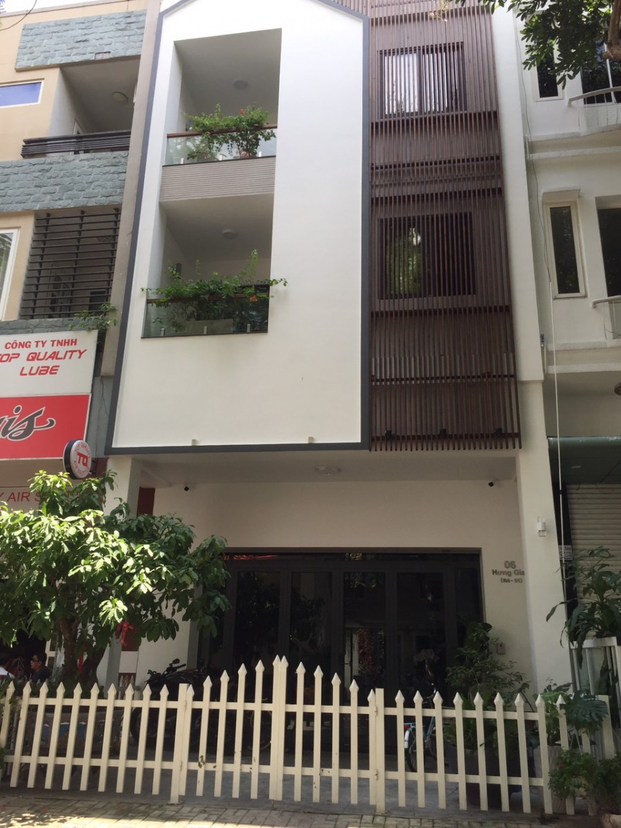 Bán nhà phố mặt tiền Đường Số 2, mé chung cư Sky Garden, Phú Mỹ Hưng - 7774