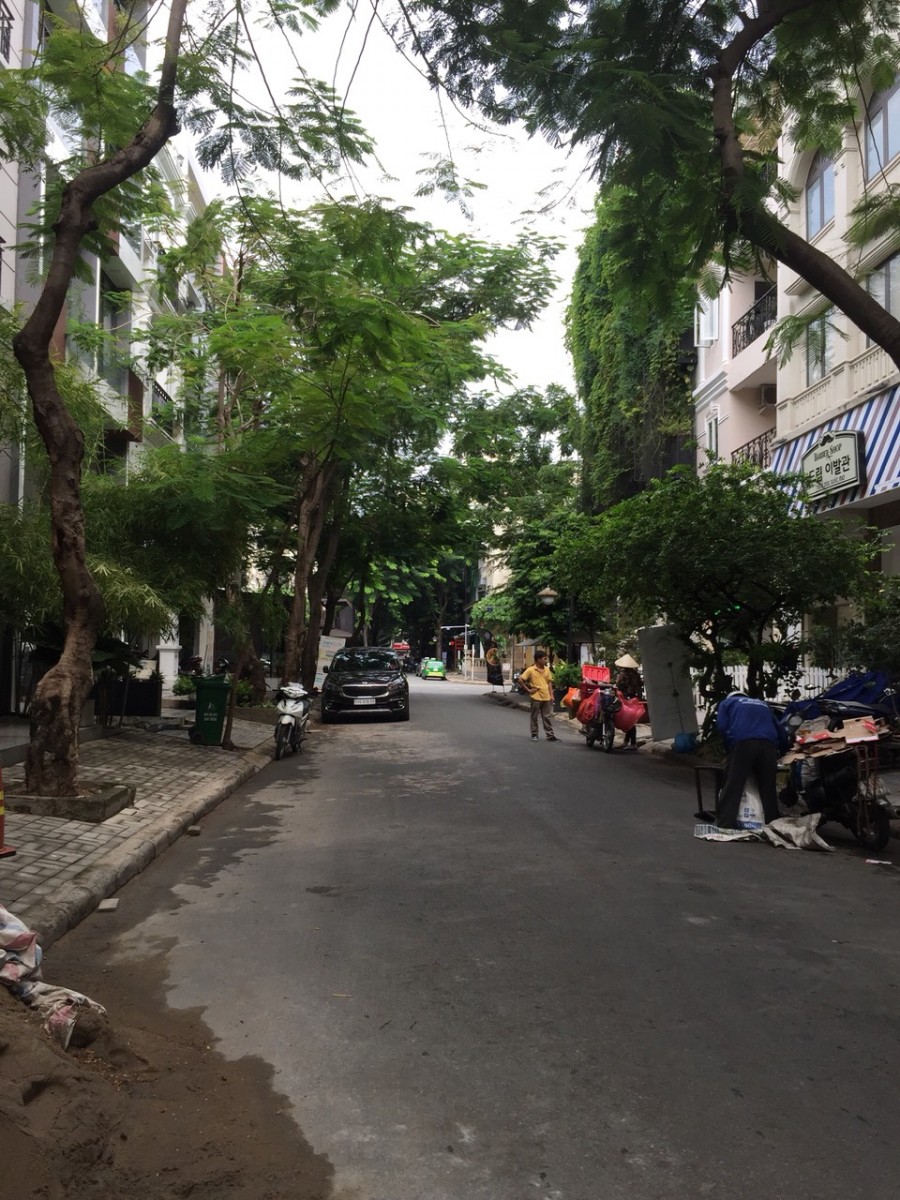 Bán mặt tiền khu phố Hưng Gia 5 có thang máy, đường Số 2, Phú Mỹ Hưng - 7865