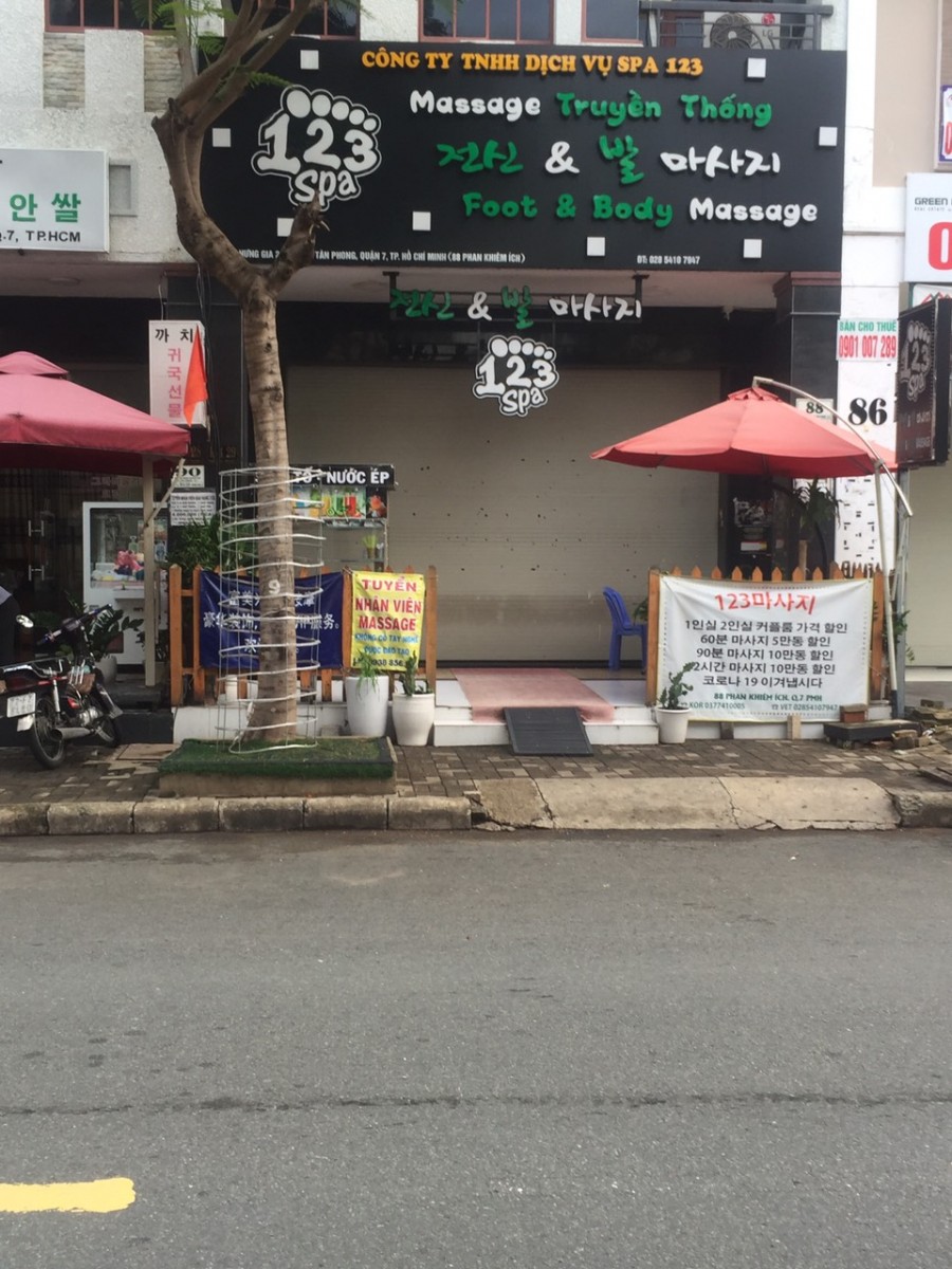 Bán nhà phố kinh doanh với dt đất 6x18,5m ngay trung tâm Phú Mỹ Hưng - 7916