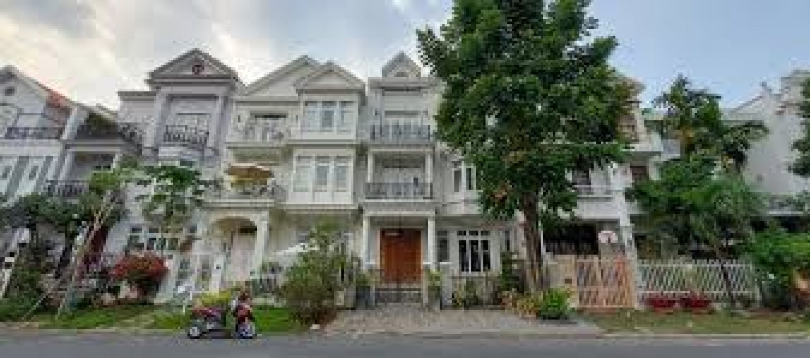 Cho thuê biệt thự cao cấp Nam Đô Phú Mỹ Hưng, Quận 7.