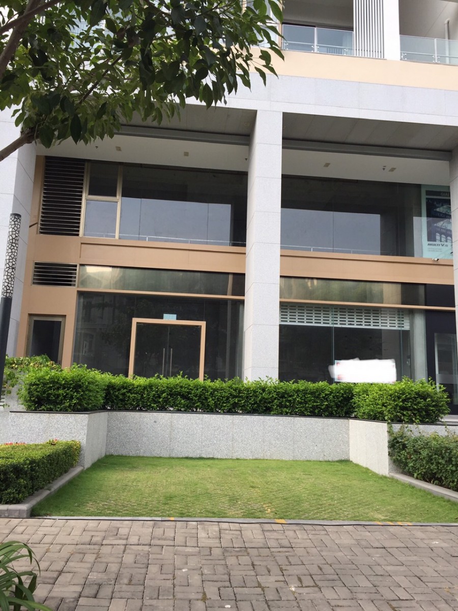 Bán shop 361m2 tòa M7 khu Midtown Phú Mỹ Hưng thiết kế kính trong suốt - 8408
