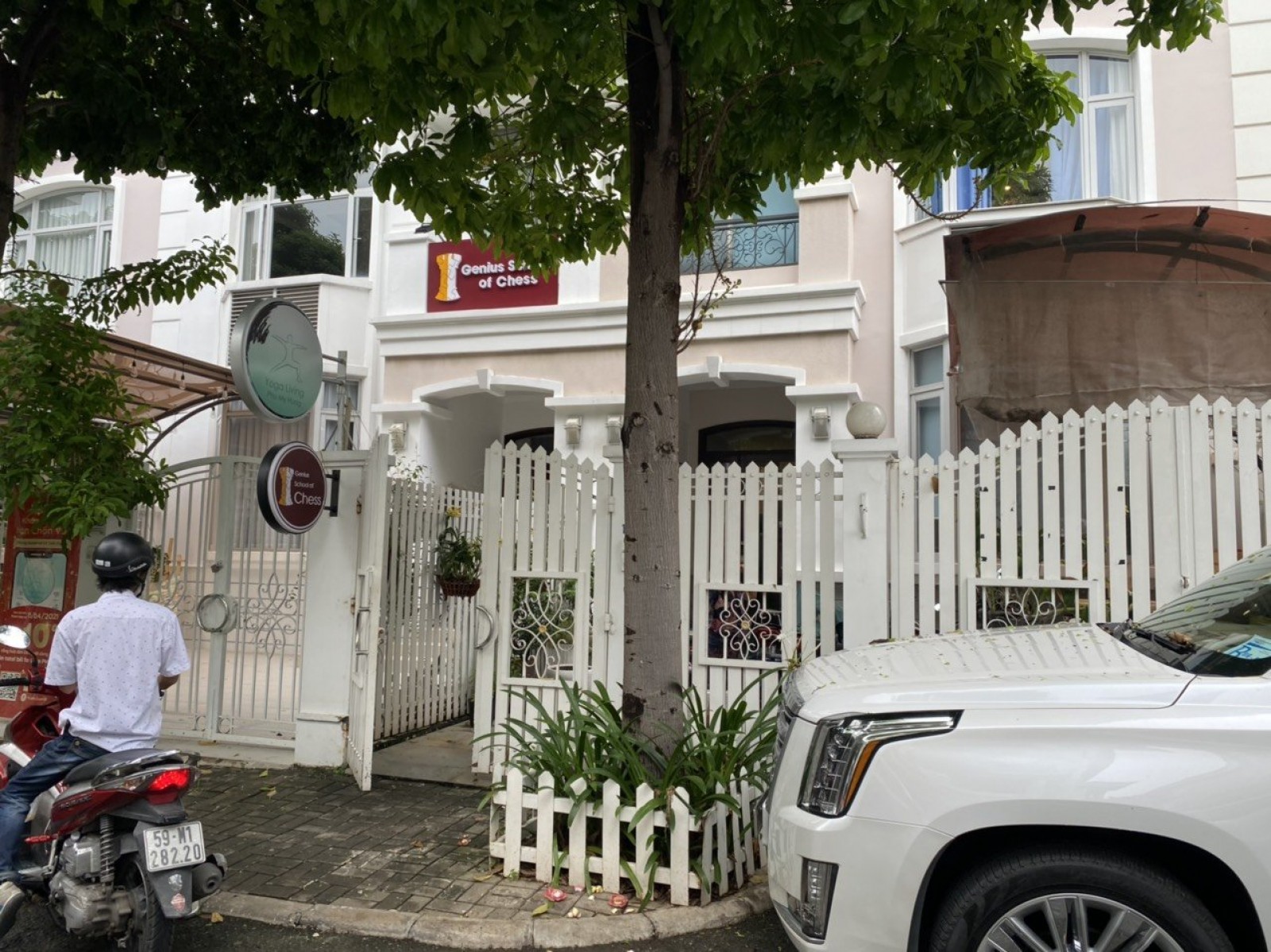 Cần tiền bán gấp biệt thự phố vườn Nam viên Phú mỹ hưng nhà đẹp. - 8433