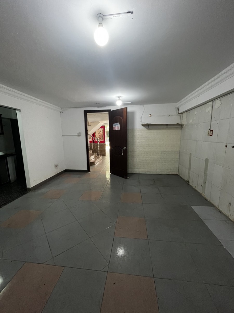 Cho thuê văn phòng khu Hưng Gia 4 Phú Mỹ Hưng, Q7. DT: 30m2, giá 10 triệu - 8647