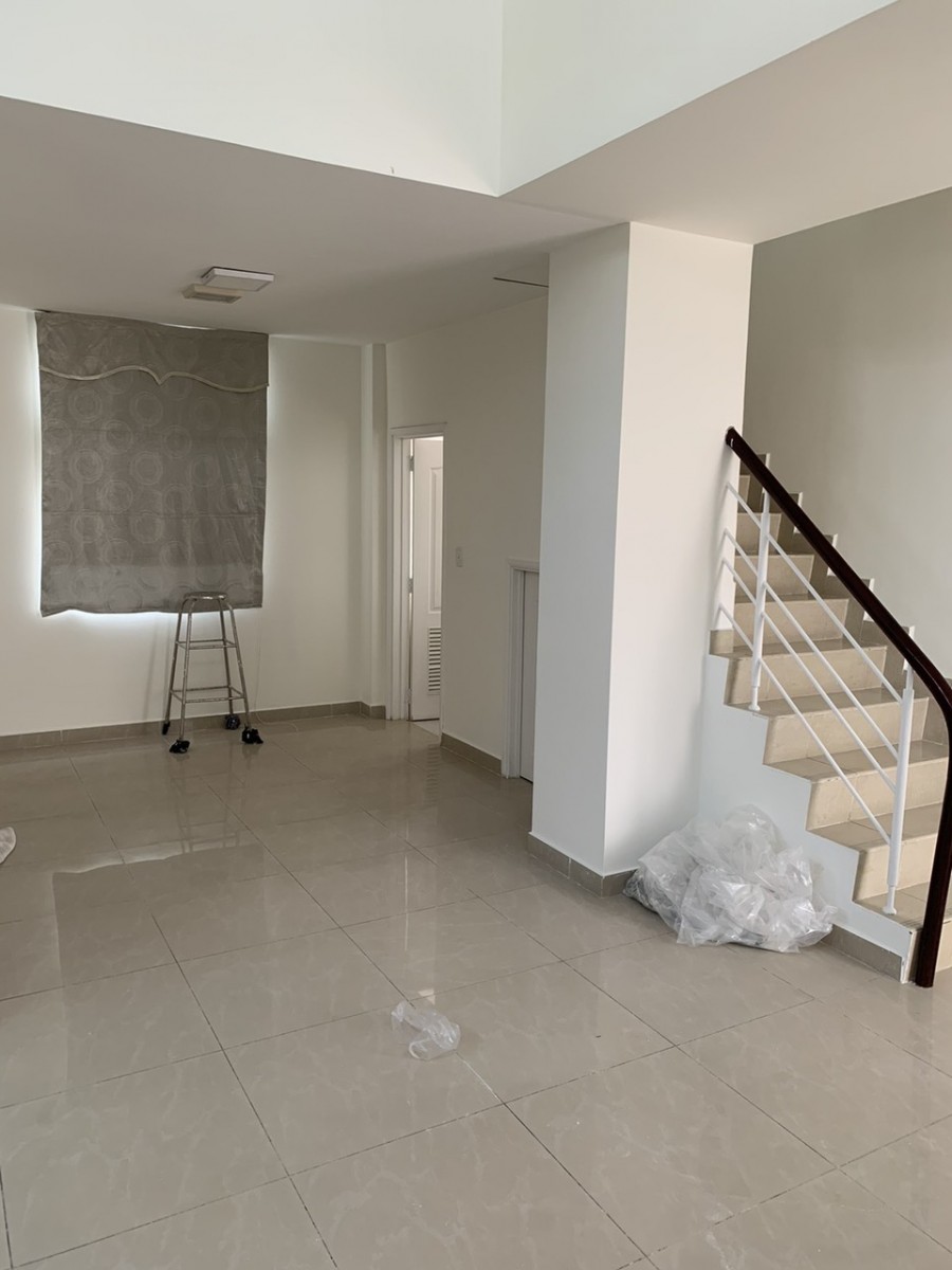 Hót Hót! Căn biệt thự rẻ nhất Phú Mỹ Hưng, Q7, gần Cầu Ánh Sao, giá 1200$ - 8745