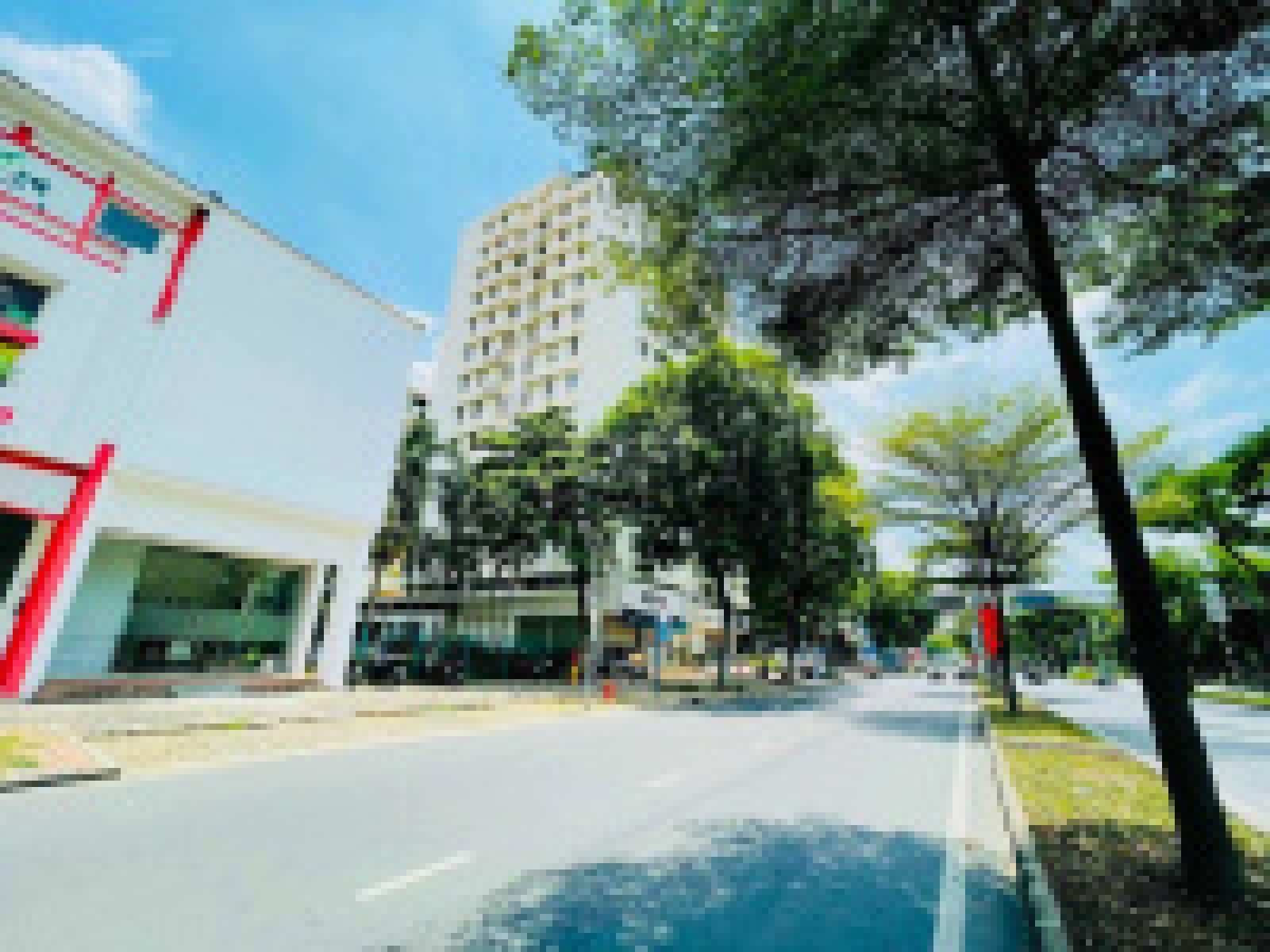 Cho thuê nhà phố kinh doanh khu Phú Mỹ Hưng, Q7, Tp. HCM, giá 50 triệu/tháng.