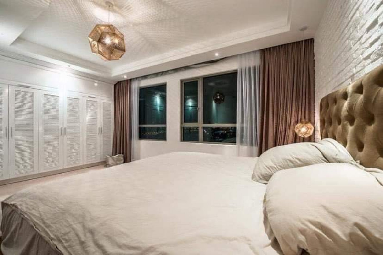 Cho thuê nhanh căn hộ Riviera Point, Q7 nhà đẹp, giá rẻ. - 9409