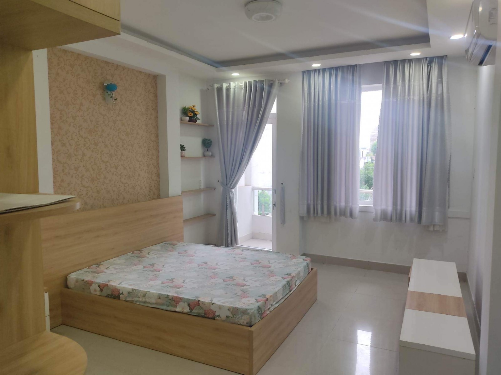 Cho thuê nhà phố đường số Phạm Hữu Lầu, Phường Phú Mỹ, Quận 7 - 9526