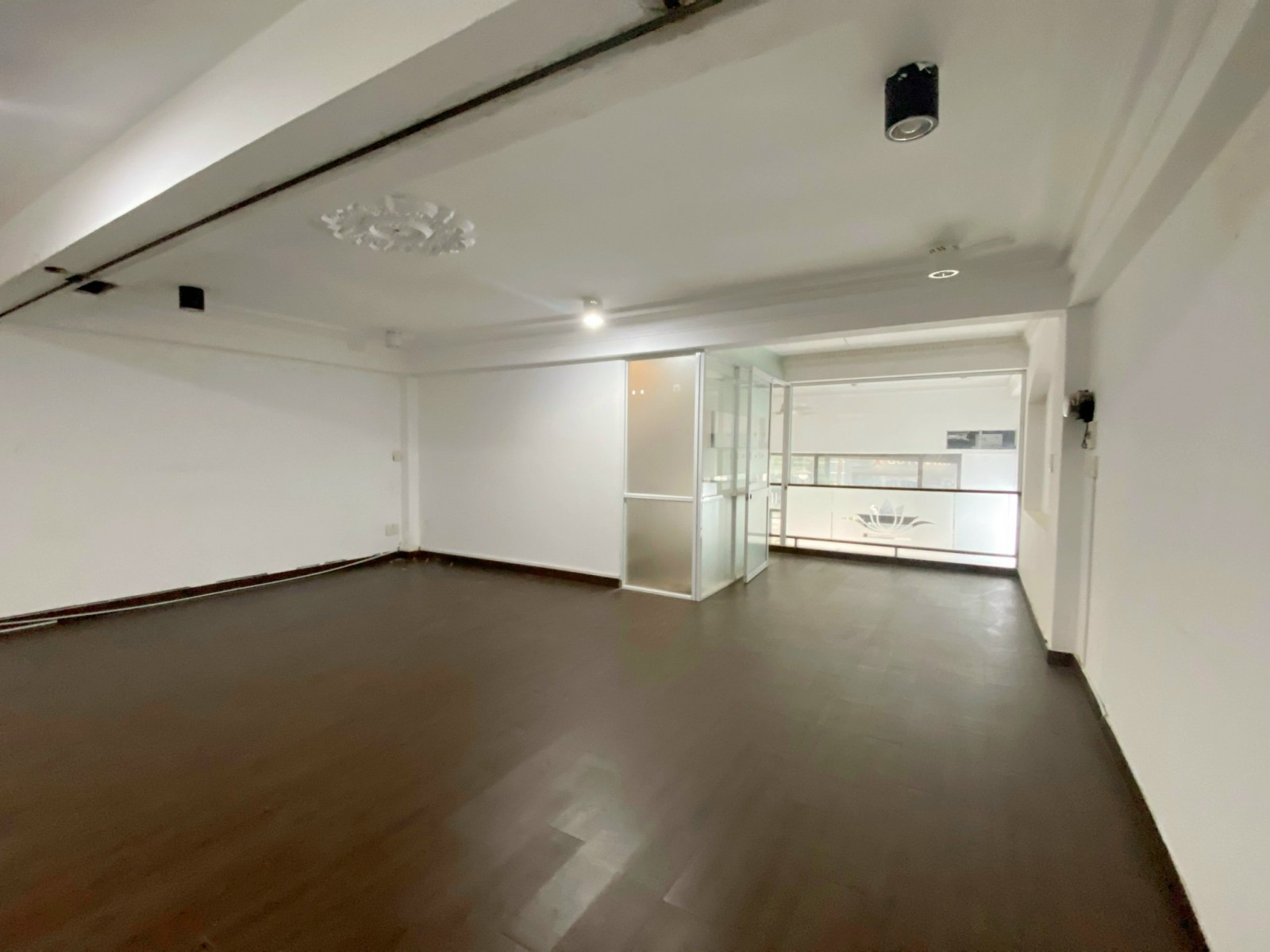 Cho thuê văn phòng Hưng Gia tại Phú Mỹ Hưng, Q7. giá 12 triệu/tháng - 9570