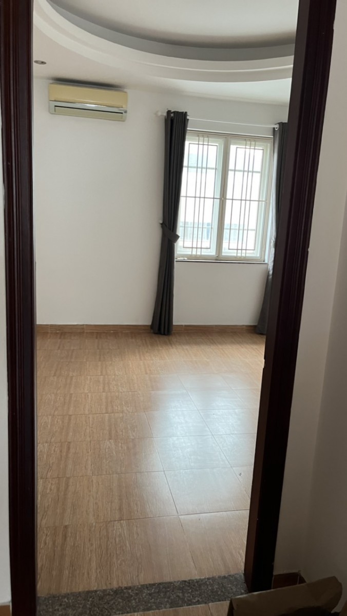 Cho thuê văn phòng tầng 1 khu nhà phố Hưng Gia đường lớn Phú Mỹ Hưng - 9589