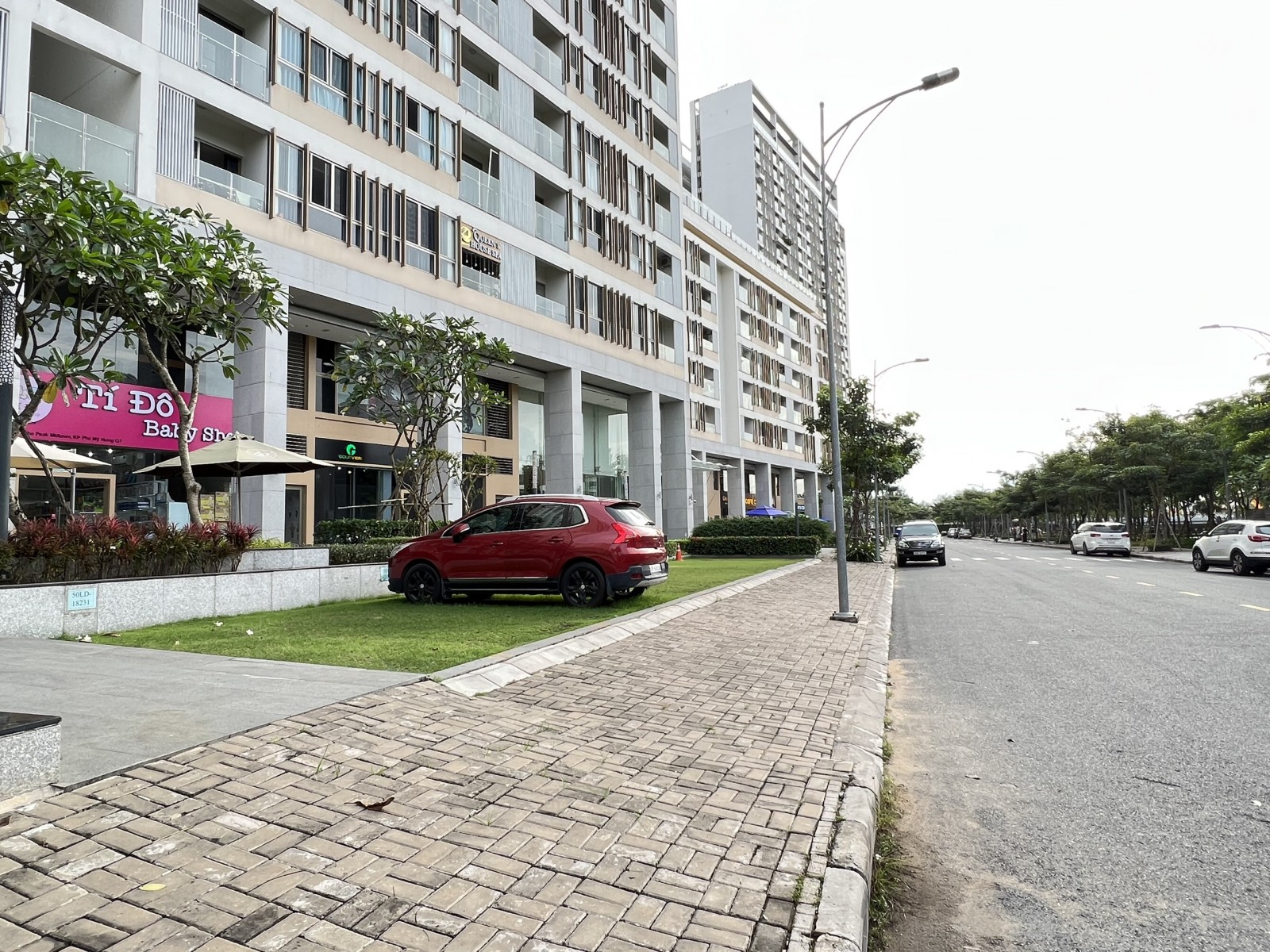 Cho thuê tầng 1 shophouse khu M6, đường 15, Midtown, Quận 7 - 9607