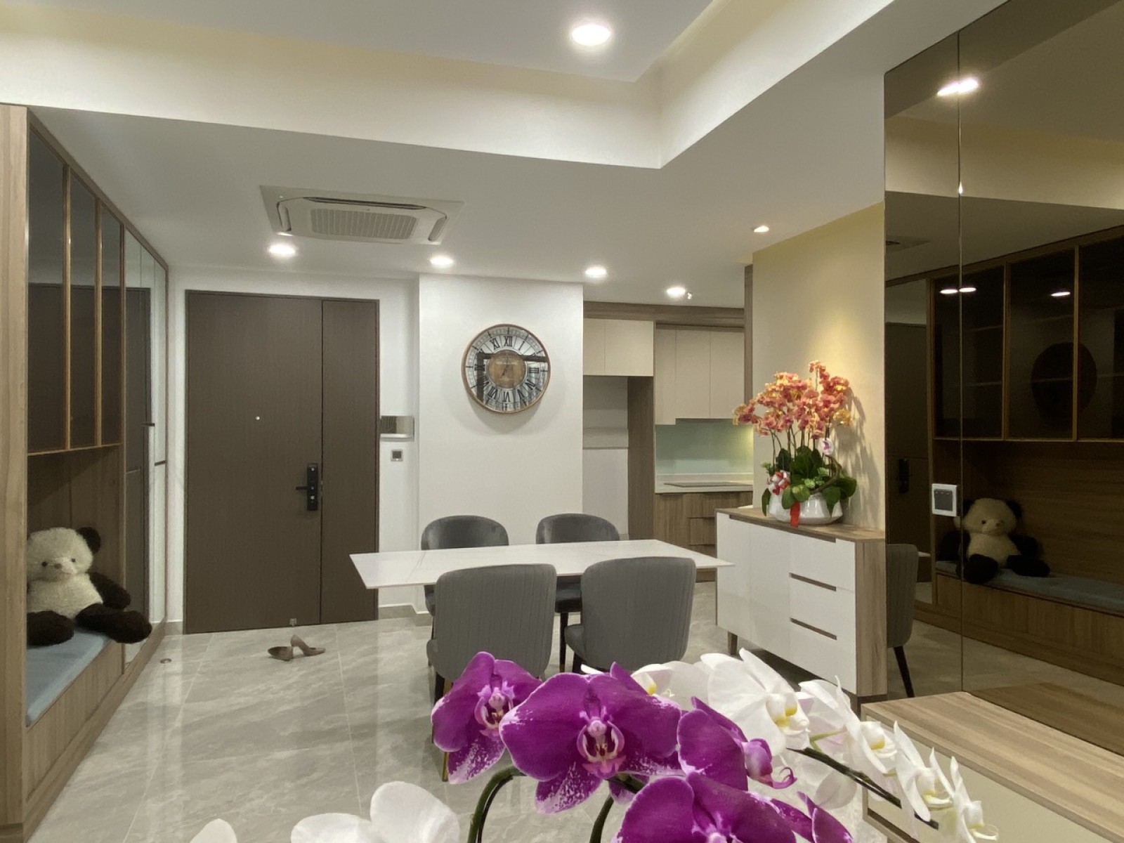 Cho thuê căn hộ Midtown M7 - 85m2, 2 pn 2 wc giá 23 triệu, nhà đẹp