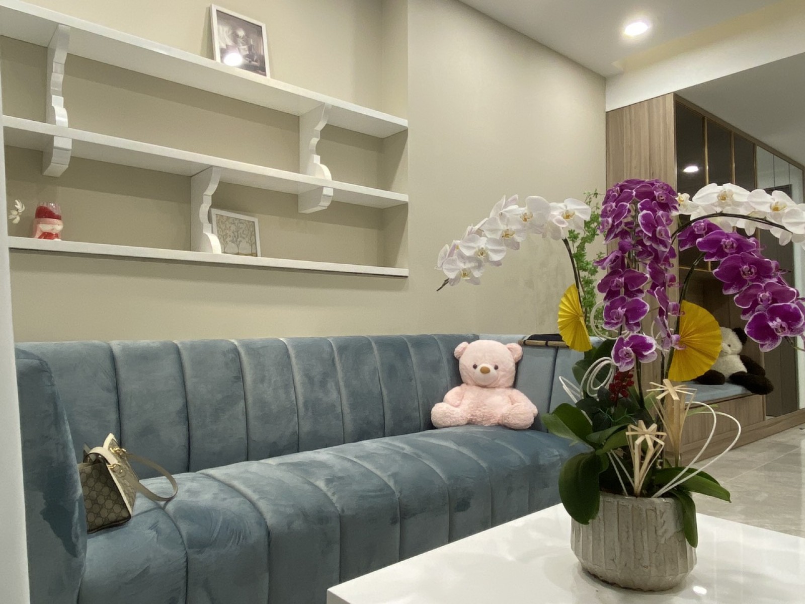 Cho thuê căn hộ Midtown M7 - 85m2, 2 pn 2 wc giá 23 triệu, nhà đẹp - 9680