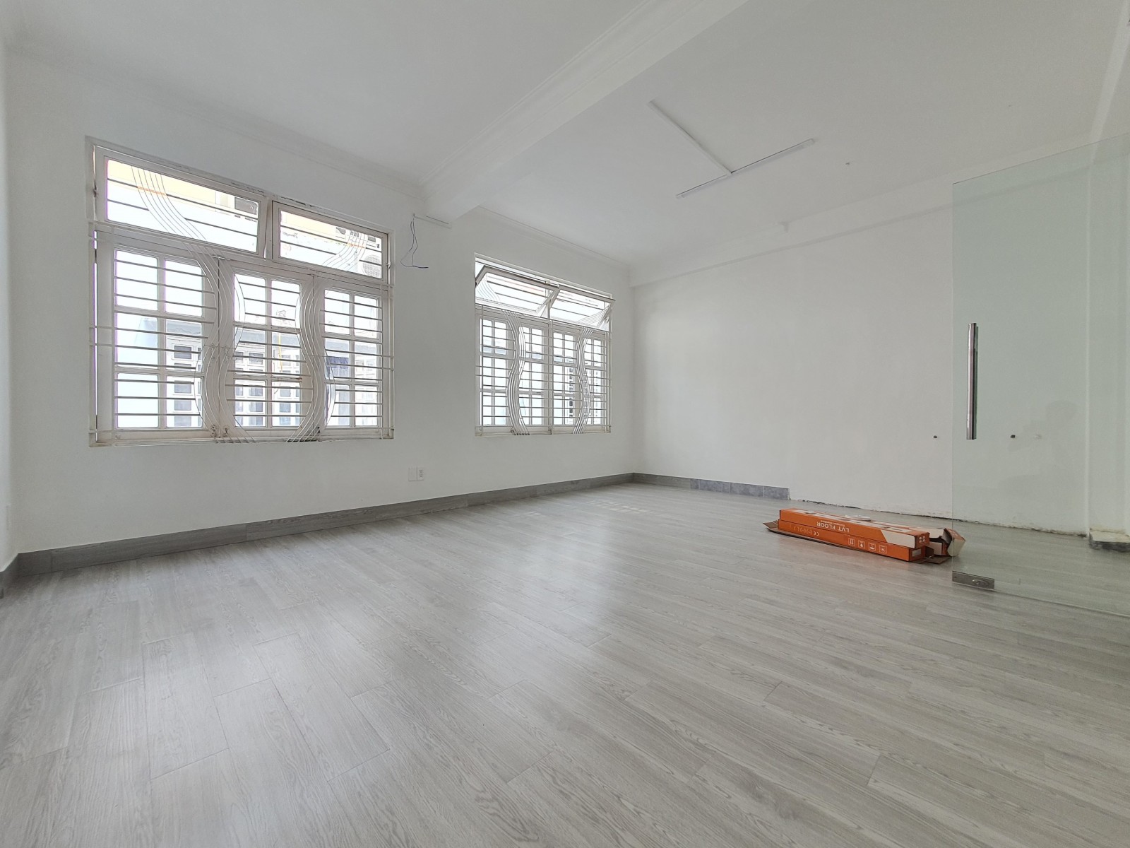 Cho thuê nhanh nhà phố kinh doanh có thang máy Phú Mỹ Hưng Q7 giá rẻ cận Tết - 9778