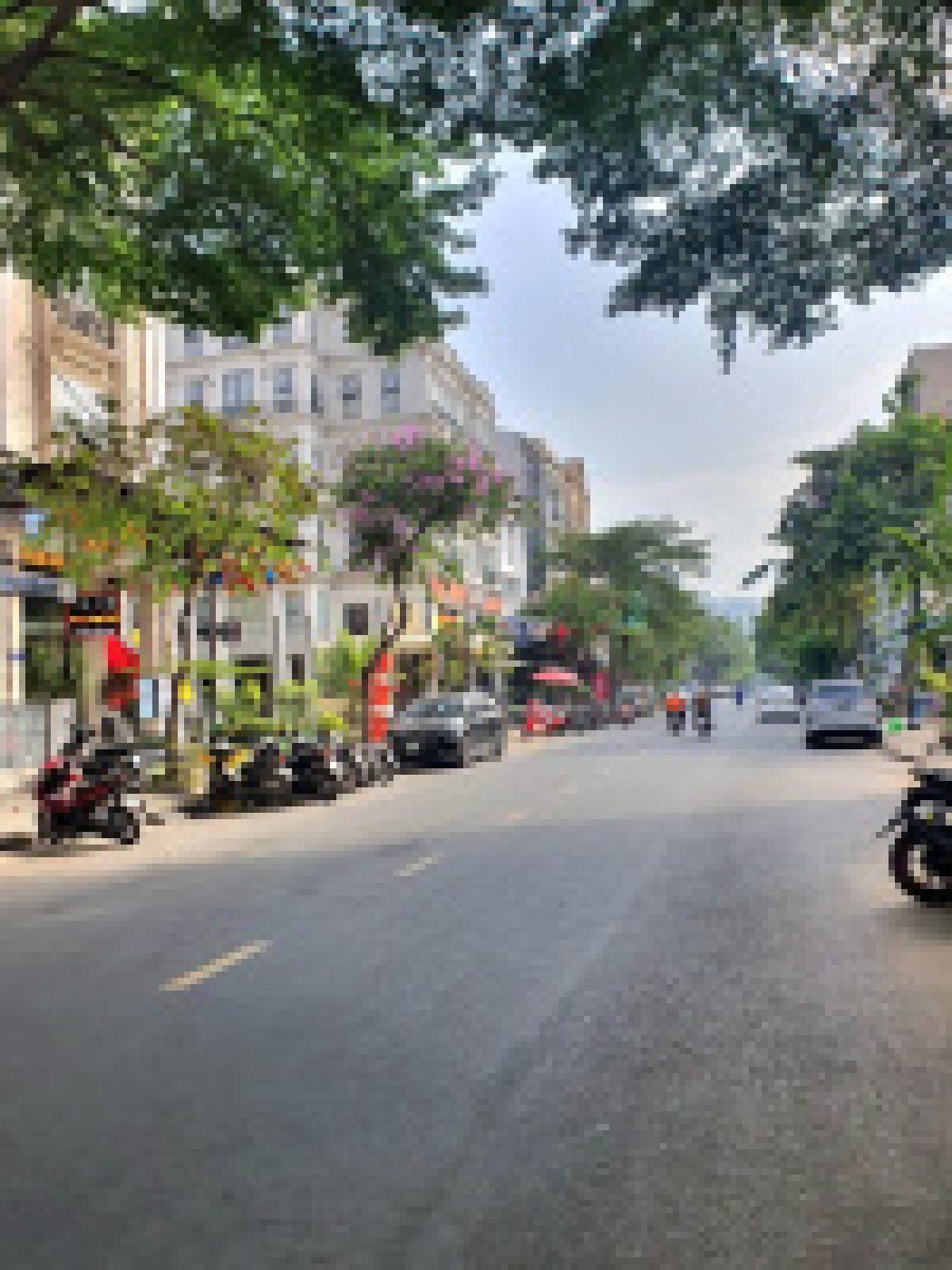 Cho thuê nhà phố Hưng Gia Cao Triều Phát, Phú Mỹ Hưng- Q7, 111m2, giá 90 triệu - 9795
